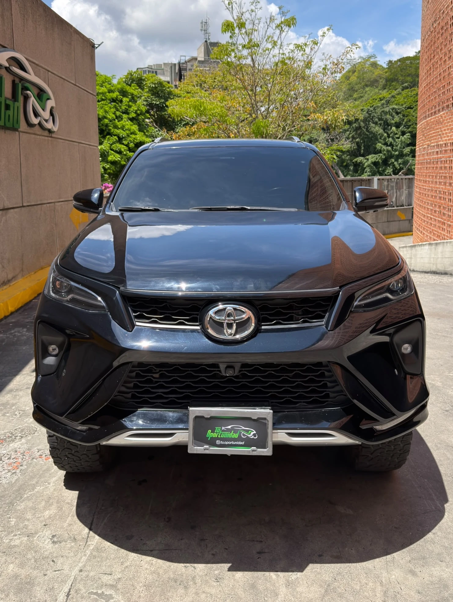 2024 Toyota Fortuner SW4