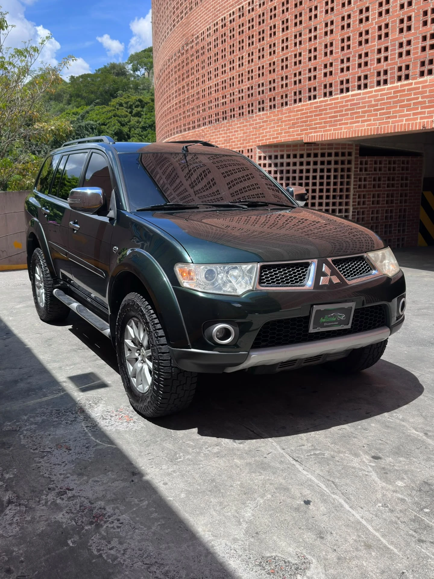 2014 Mitsubishi Montero Sport GLS