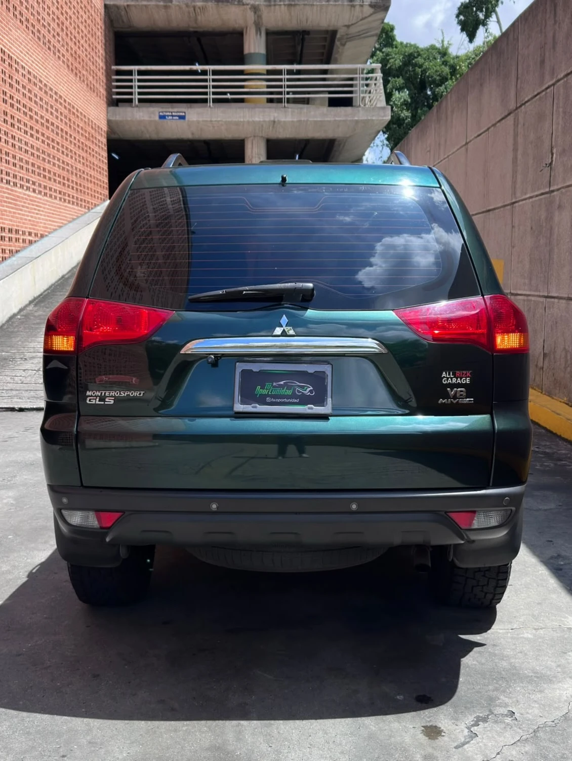 2014 Mitsubishi Montero Sport GLS — foto 3