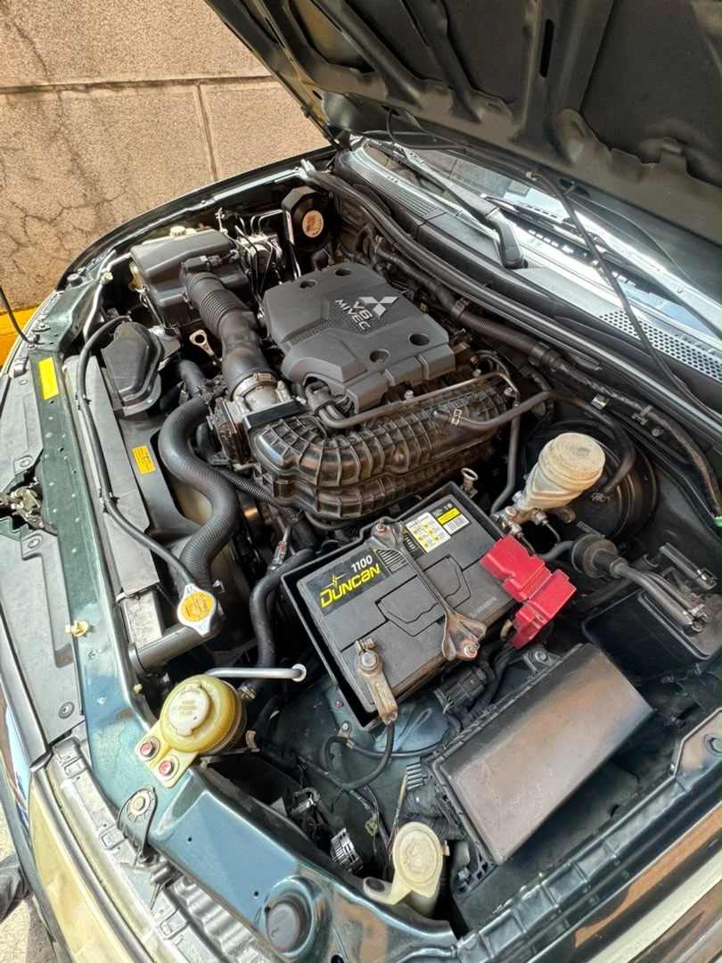 2014 Mitsubishi Montero Sport GLS — foto 9