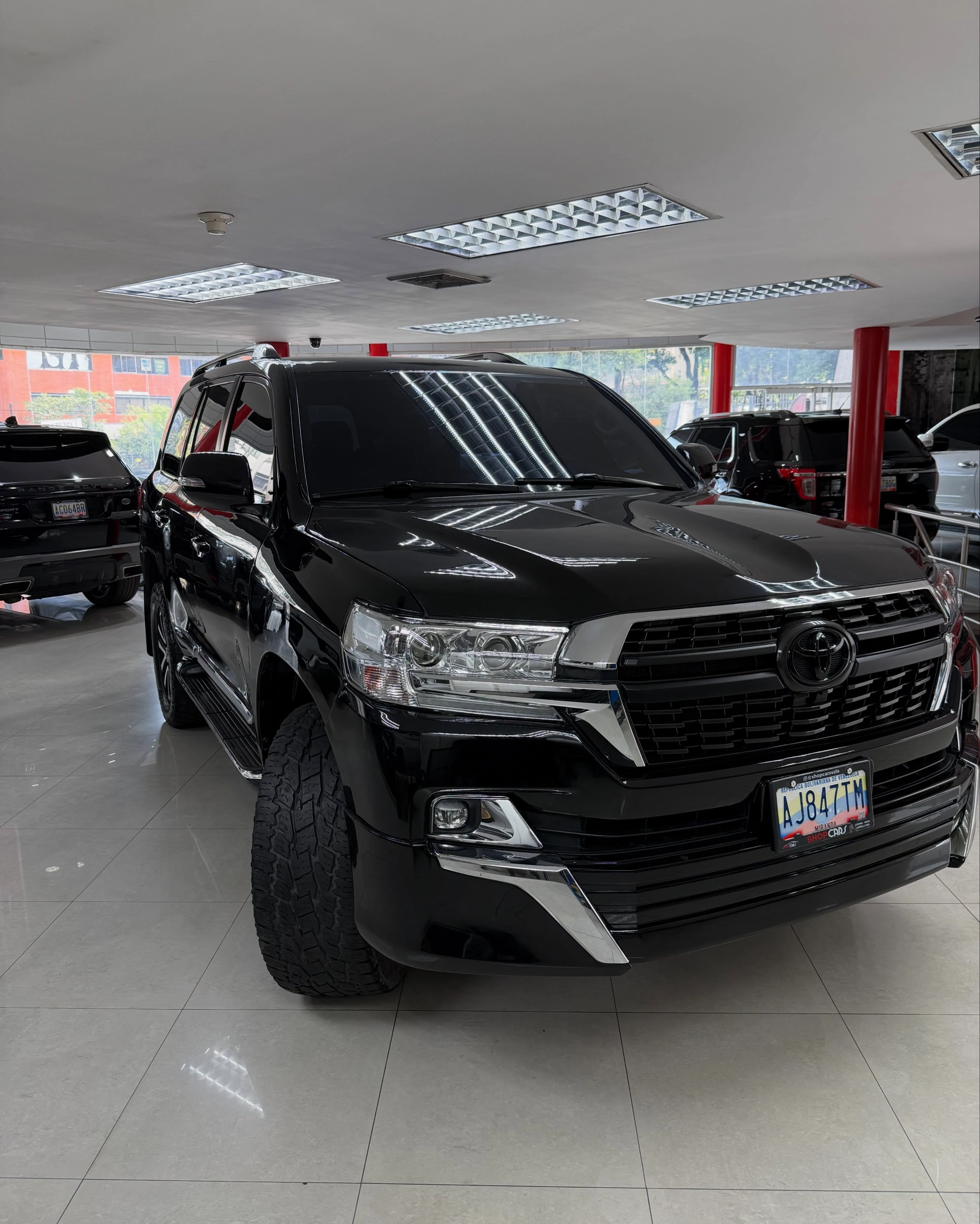 2019 Toyota Land Cruiser 200 V.x.r — foto 3