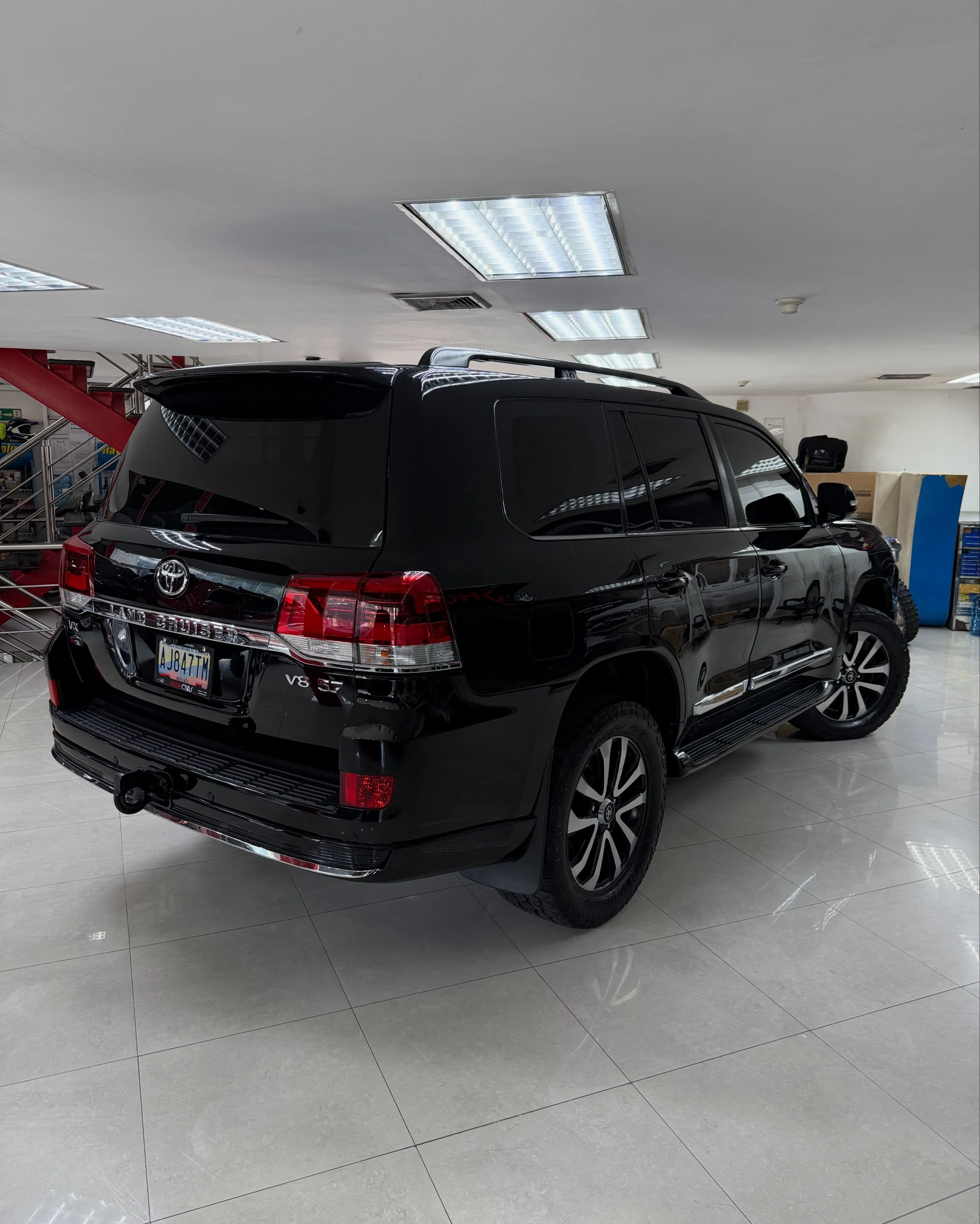 2019 Toyota Land Cruiser 200 V.x.r — foto 4