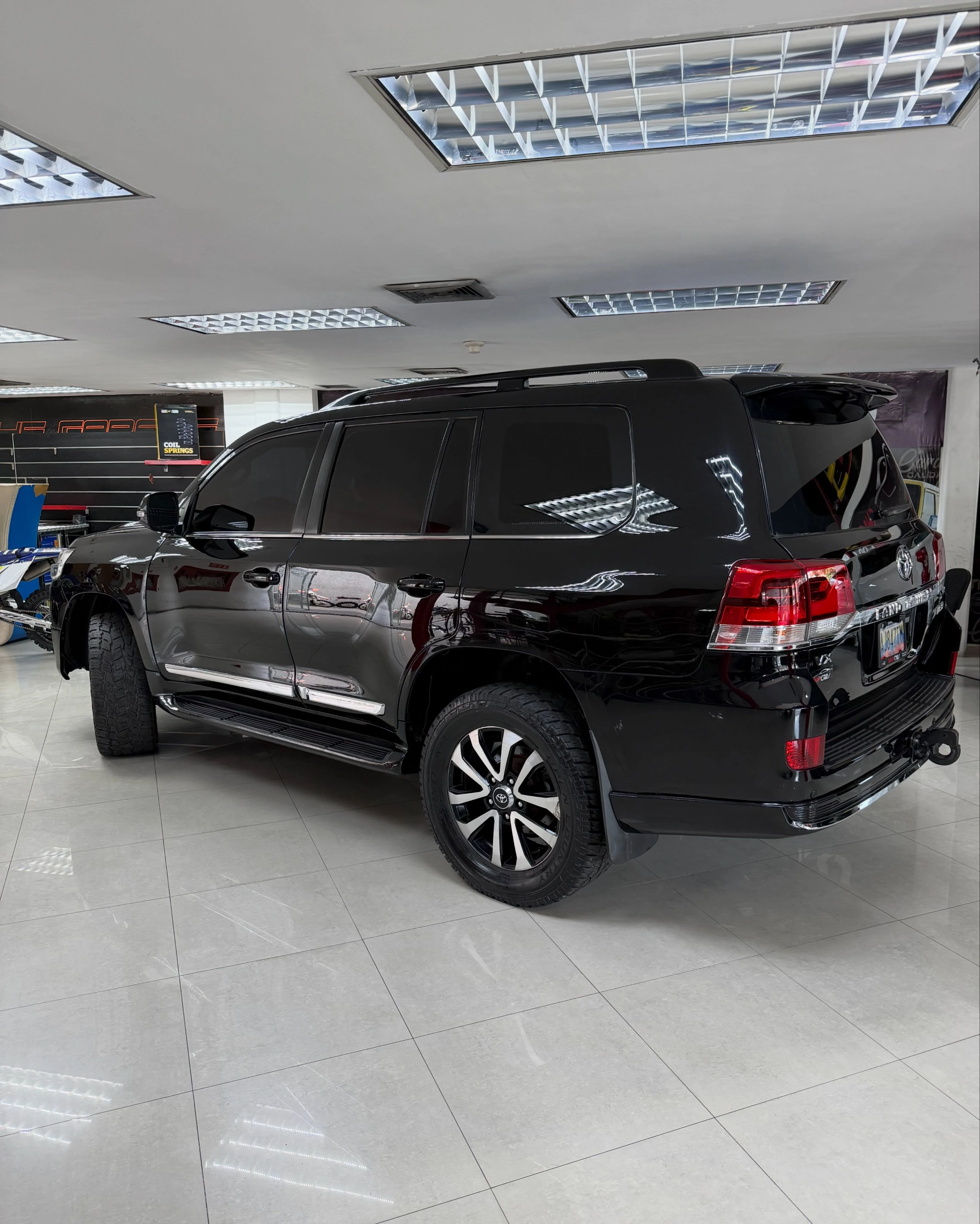 2019 Toyota Land Cruiser 200 V.x.r — foto 5