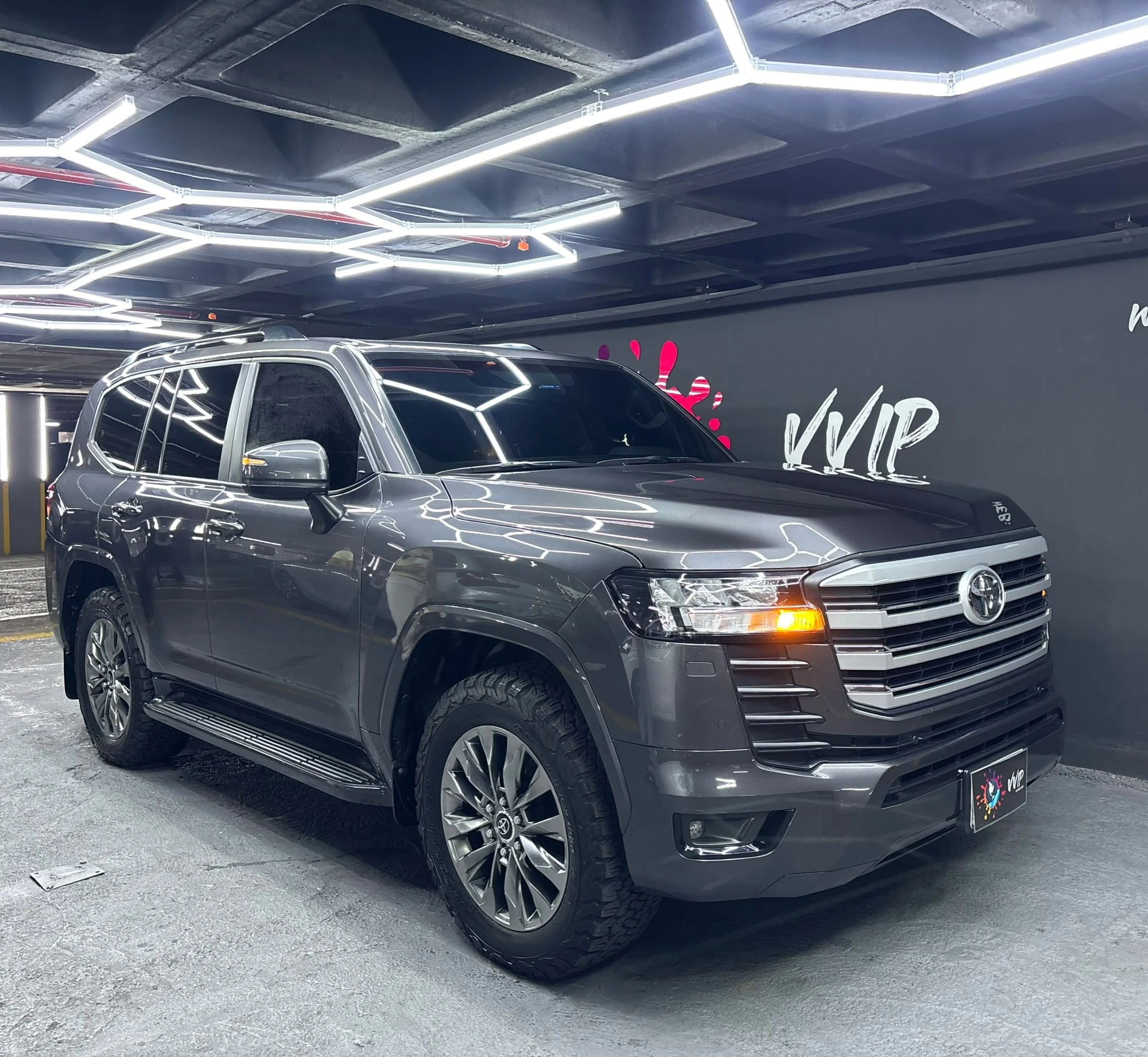2023 Toyota Land Cruiser LC300