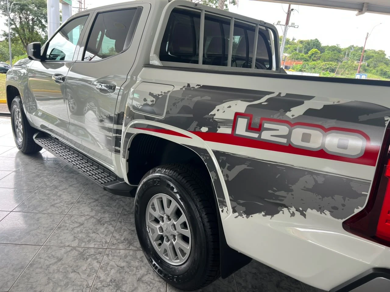 2026 Mitsubishi L200