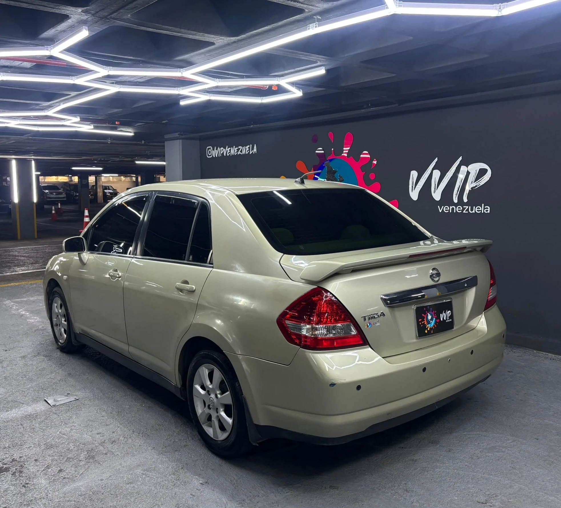 2007 Nissan Tiida — foto 5