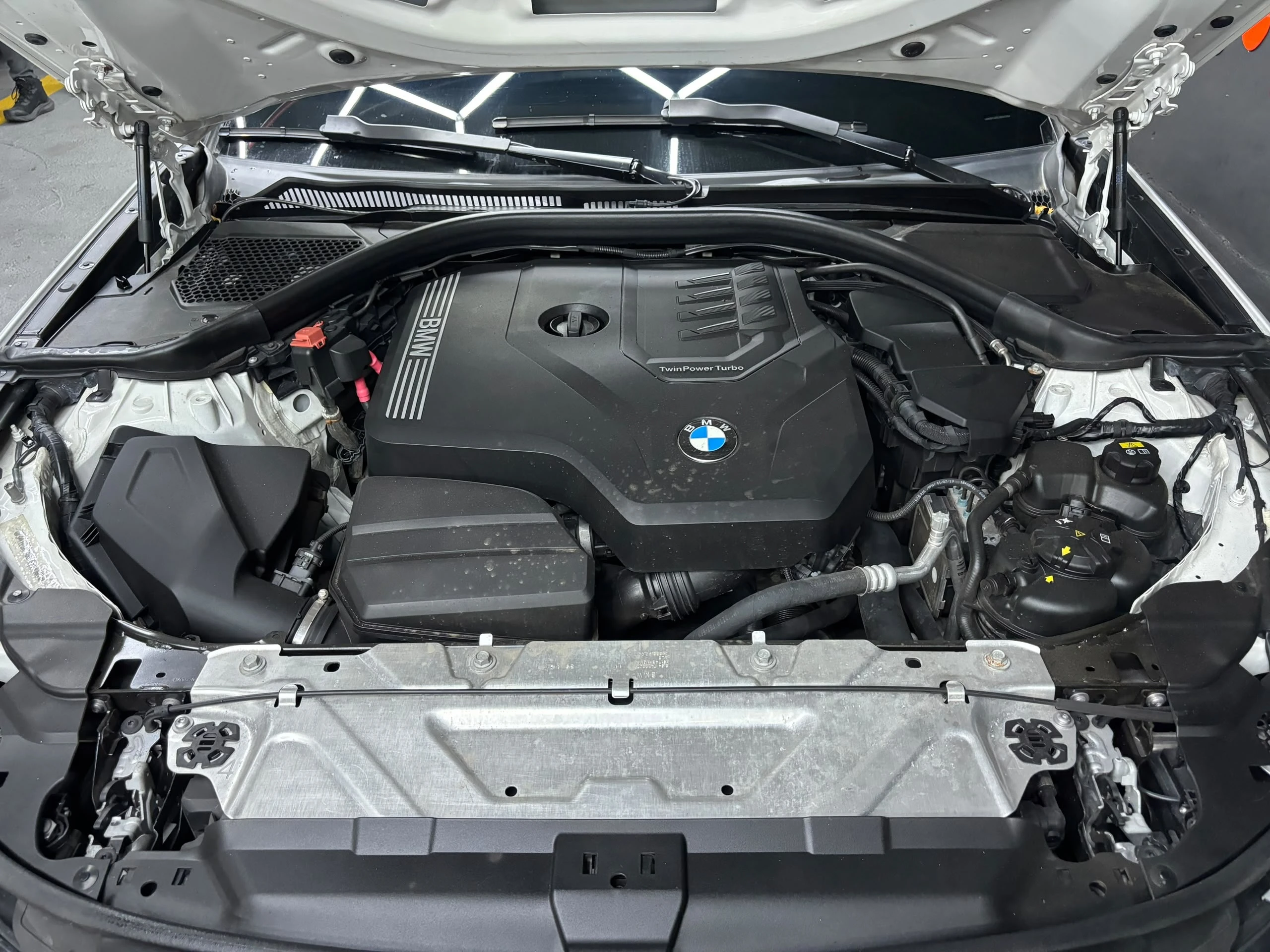 2020 BMW 330i Año 2020 — foto 19