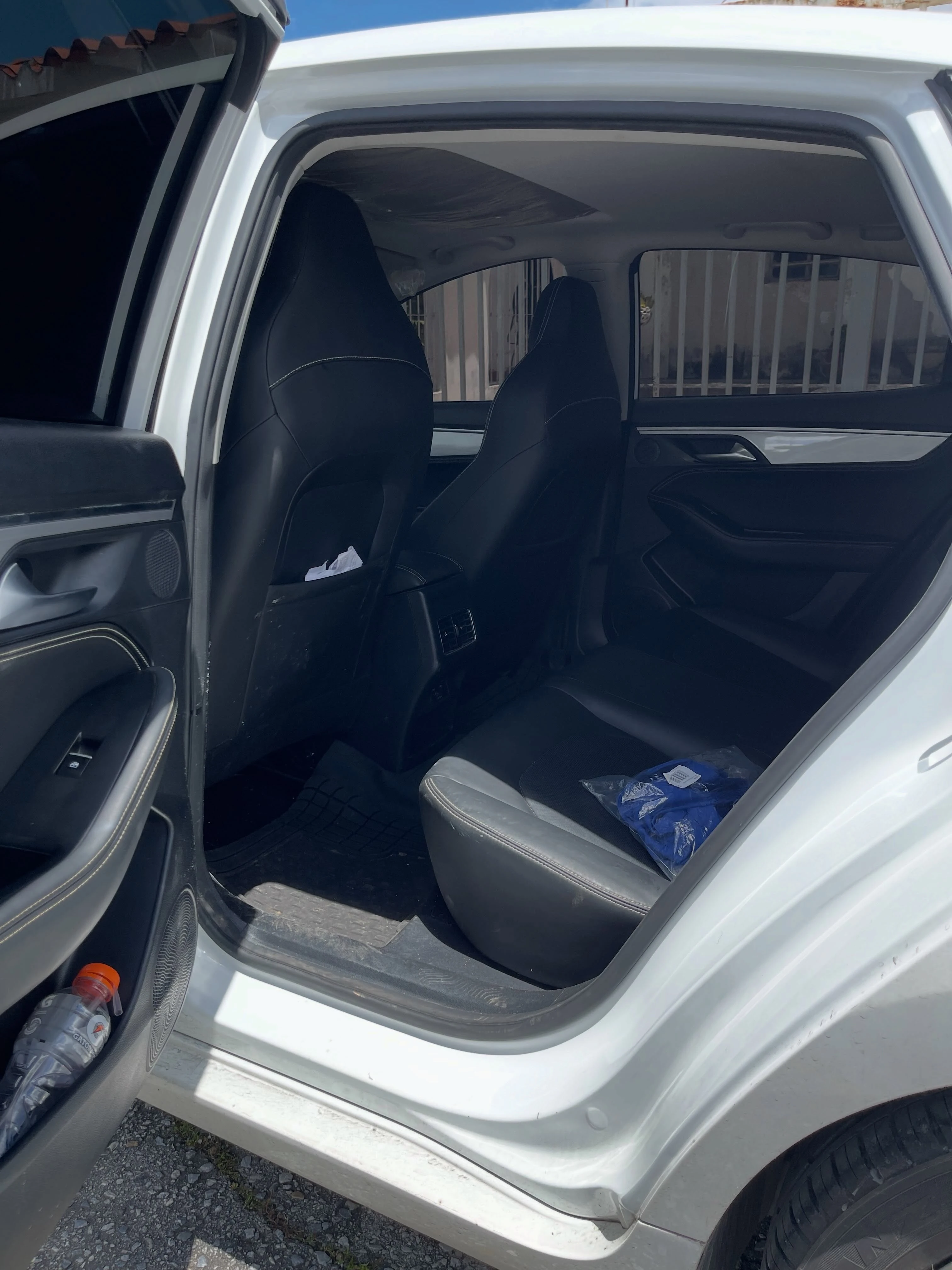 2025 JAC J7 — foto 6