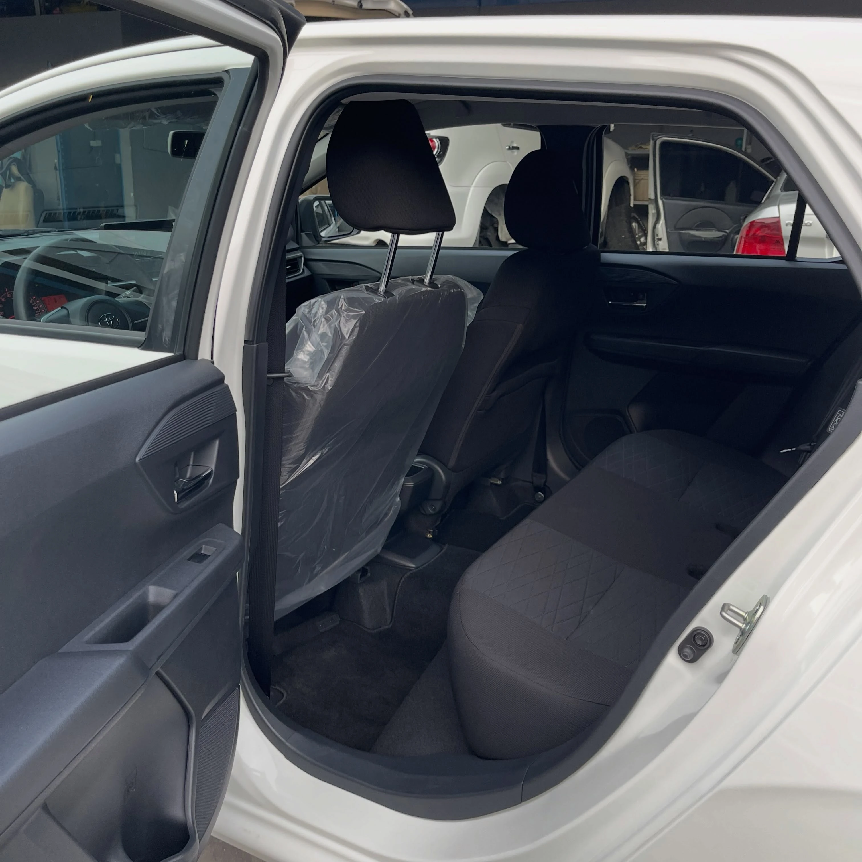 2026 Toyota Agya G — foto 7