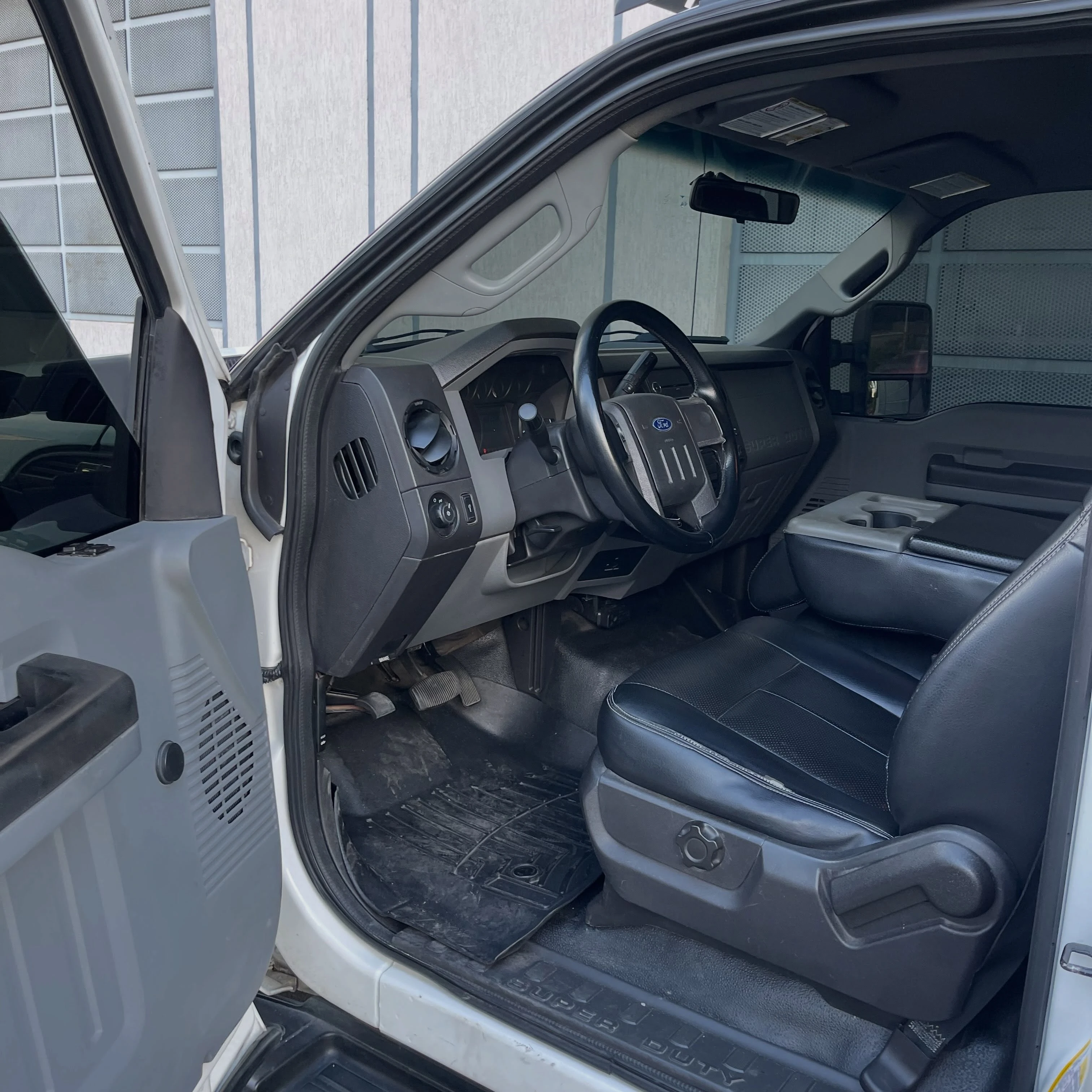 2012 Ford F-250 — foto 7