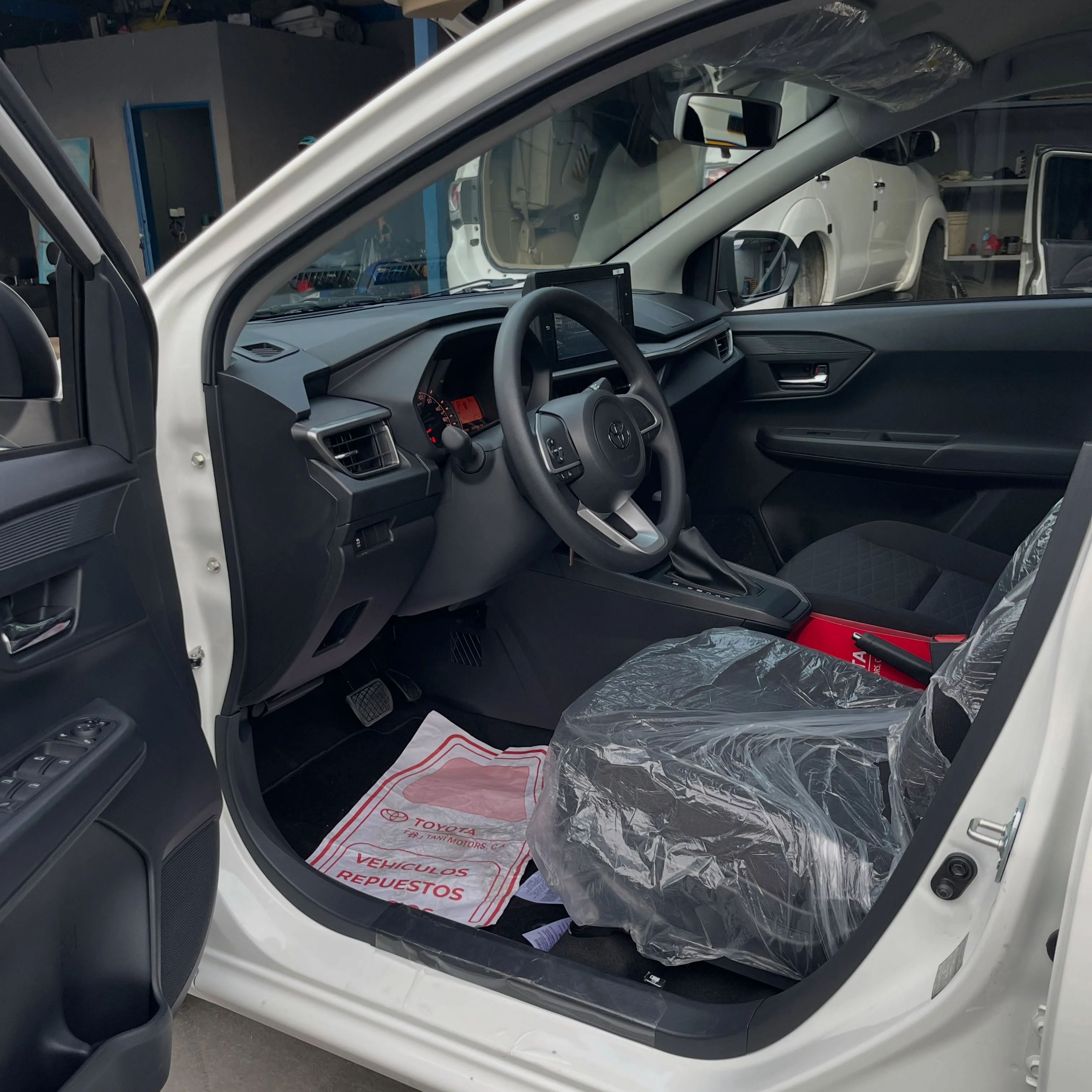 2026 Toyota Agya G — foto 9