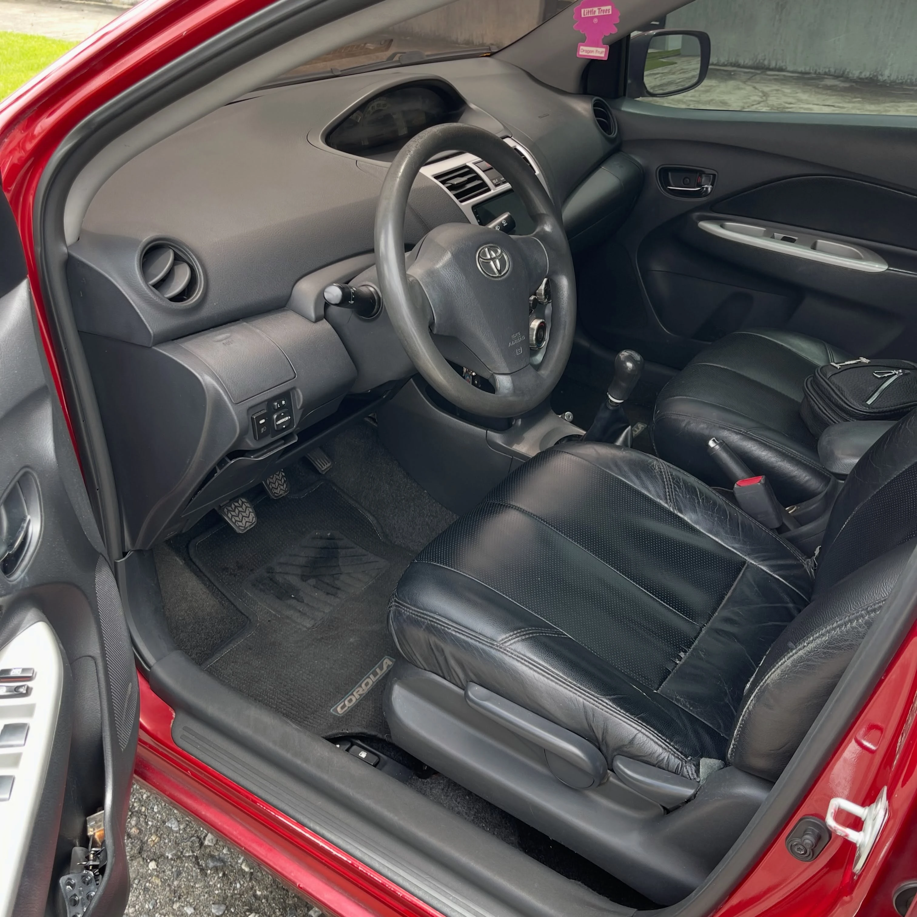 2008 Toyota Yaris — foto 8