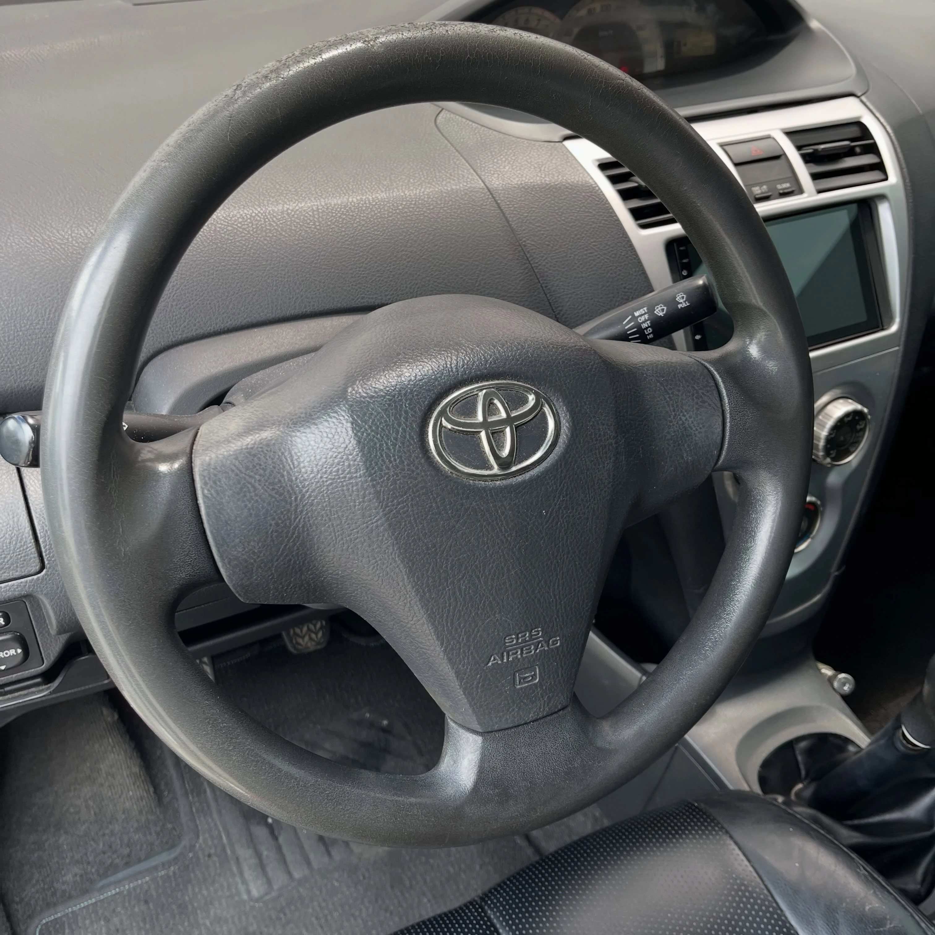 2008 Toyota Yaris — foto 11