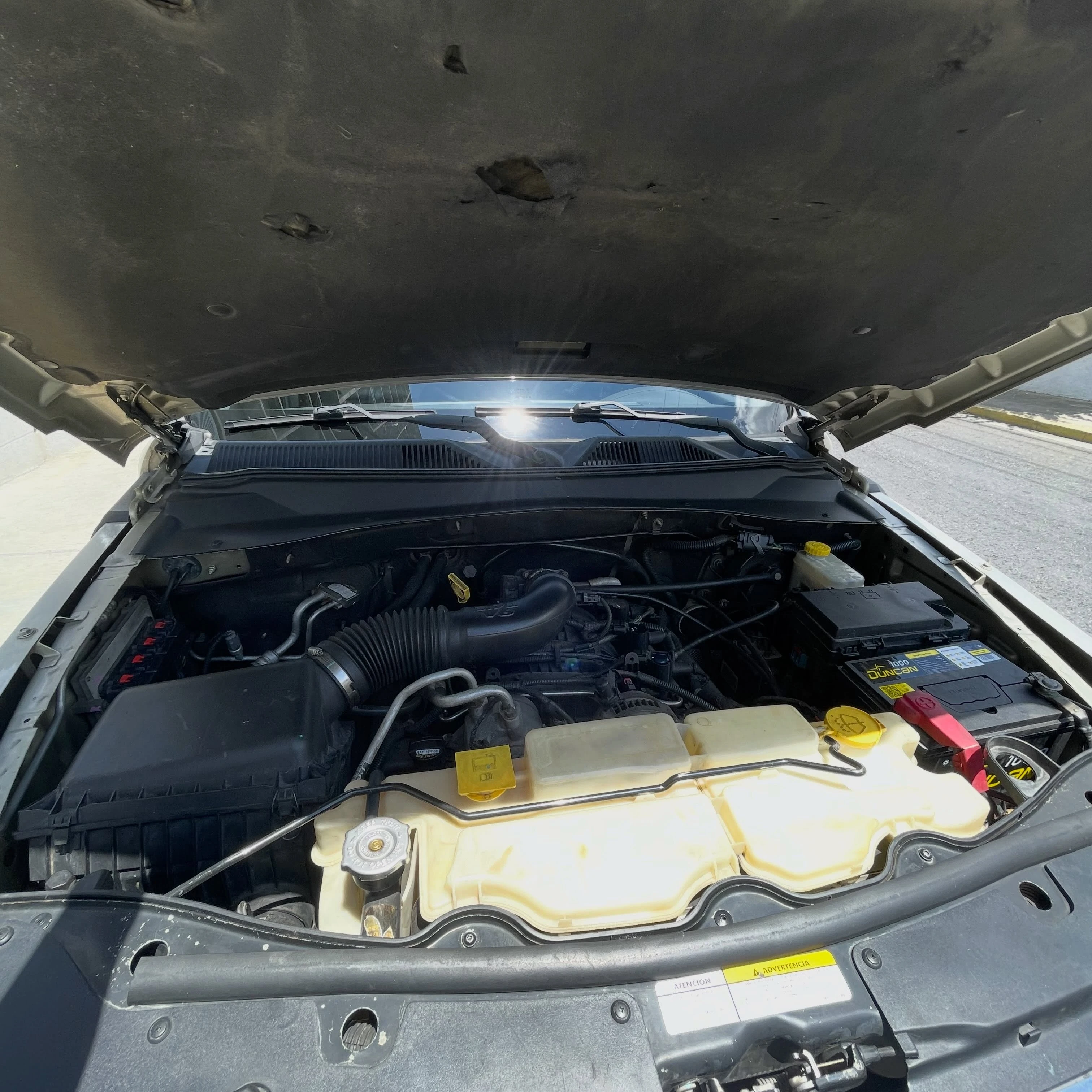 2009 Jeep Cherokee Limited — foto 12