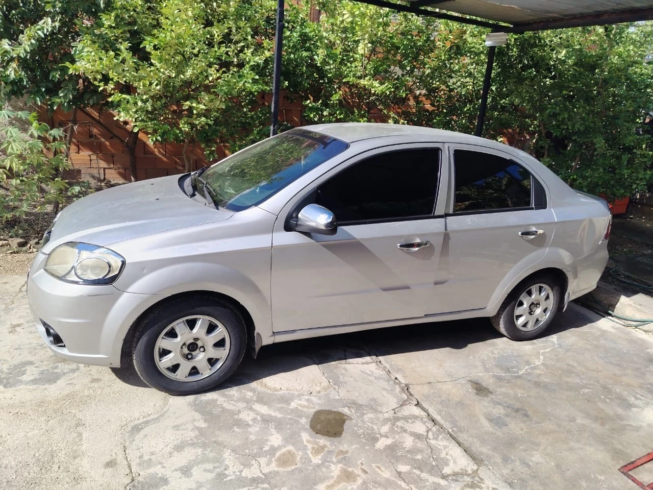 2012 Chevrolet Aveo LT