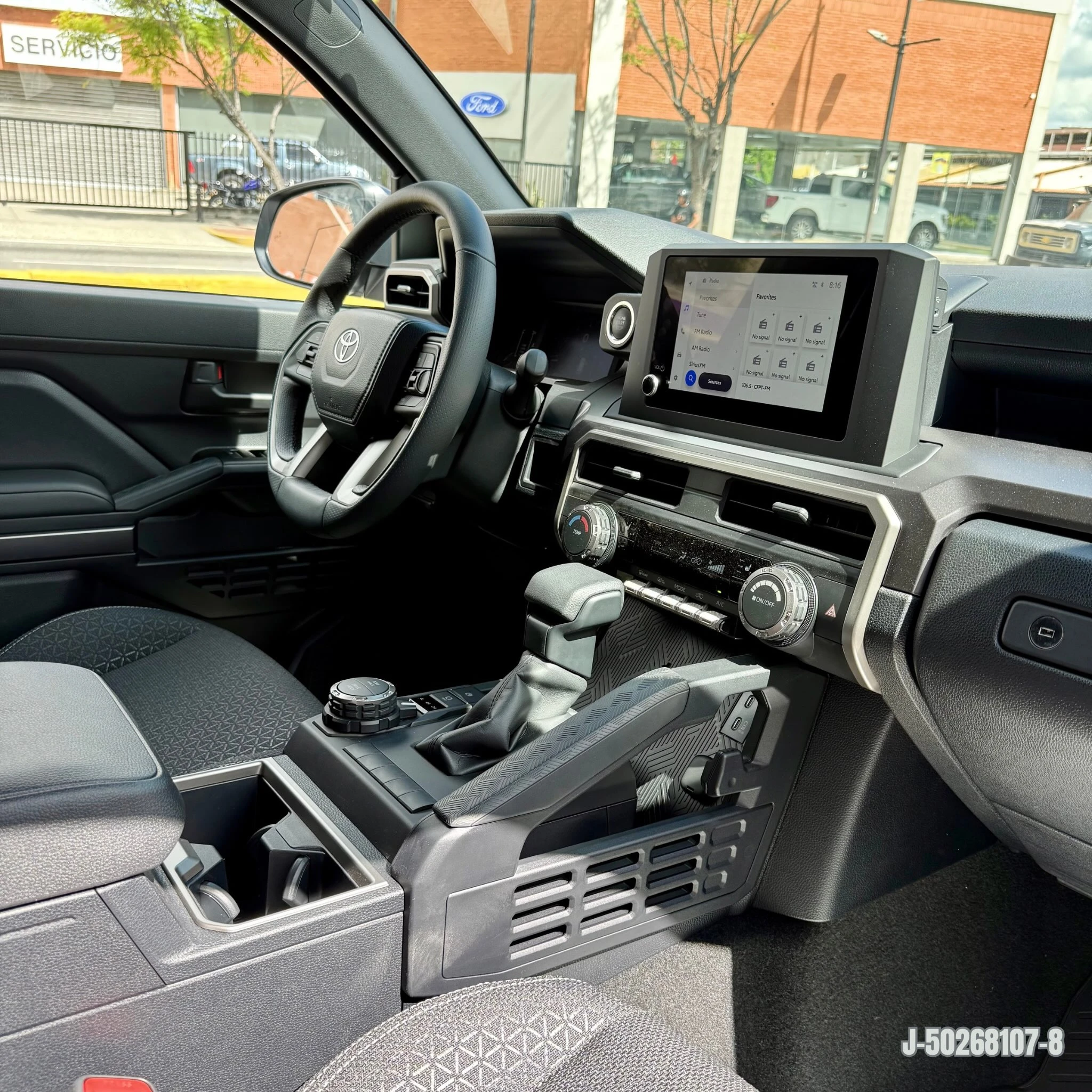 2026 Toyota 4Runner SR5 — foto 4