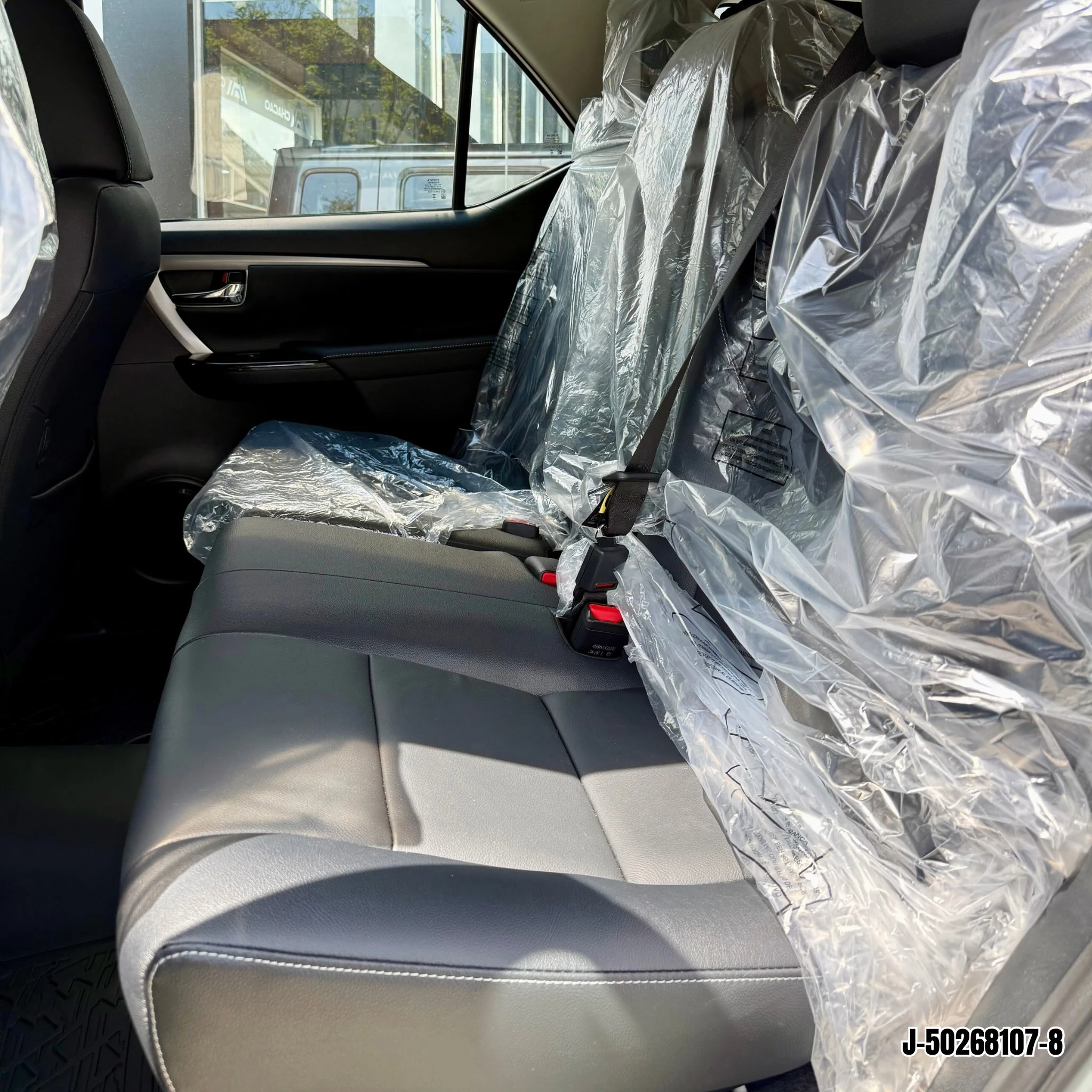 2027 Toyota Fortuner SW4 SRX — foto 3