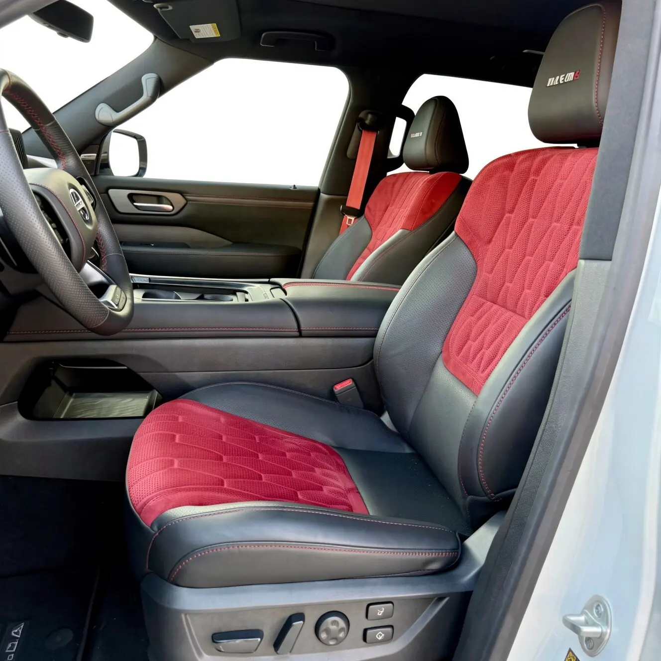 2026 Nissan Armada NISMO — photo 2