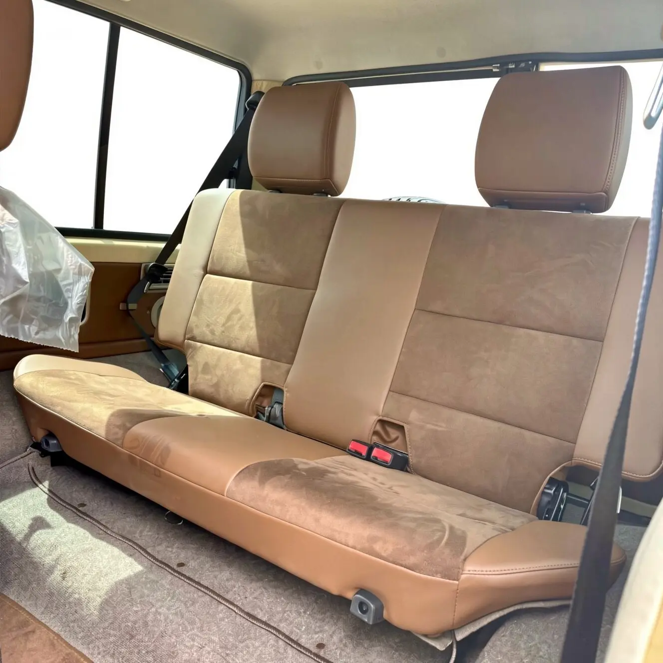2025 Toyota Land Cruiser SERIE 71 LX — foto 3