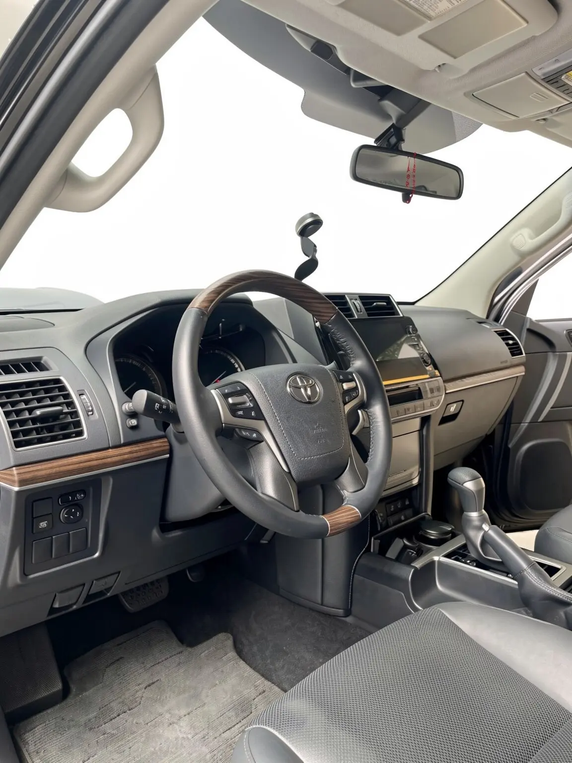 2022 Toyota Land Cruiser Prado VERSIÓN DUBAI — foto 3