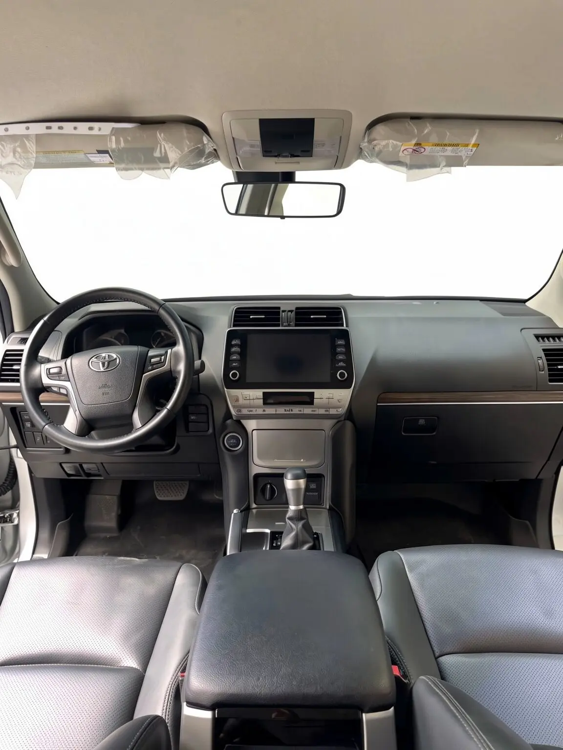 2022 Toyota Land Cruiser Prado VERSIÓN DUBAI — foto 8
