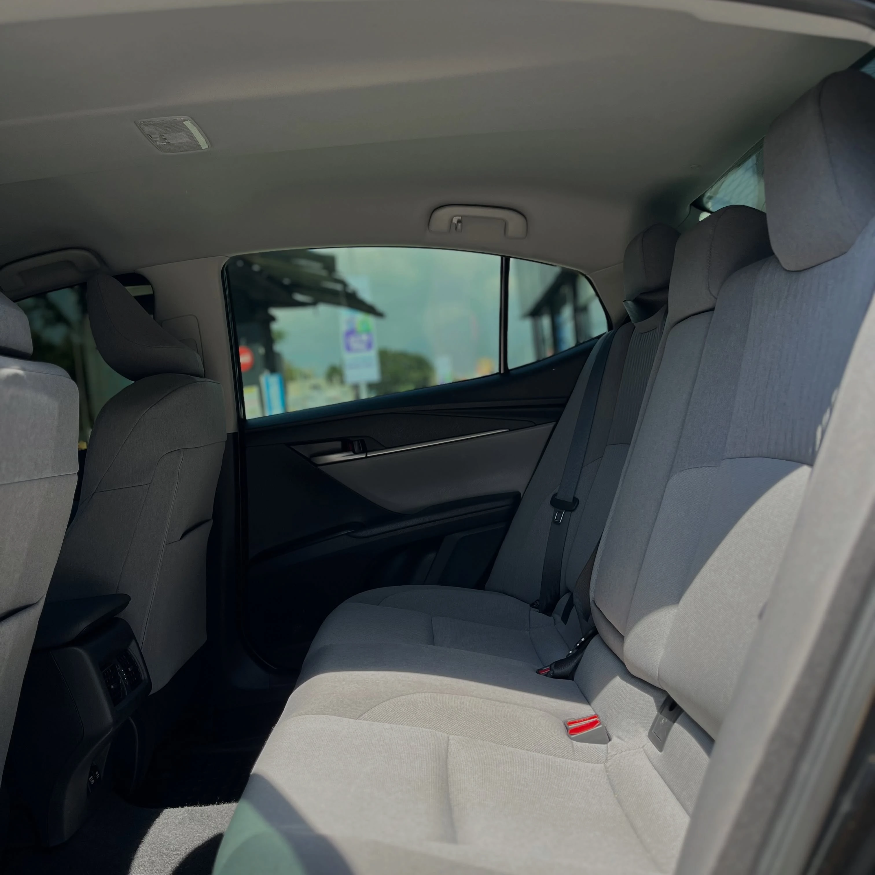 2025 Toyota Camry Le HEV 2025 — foto 4