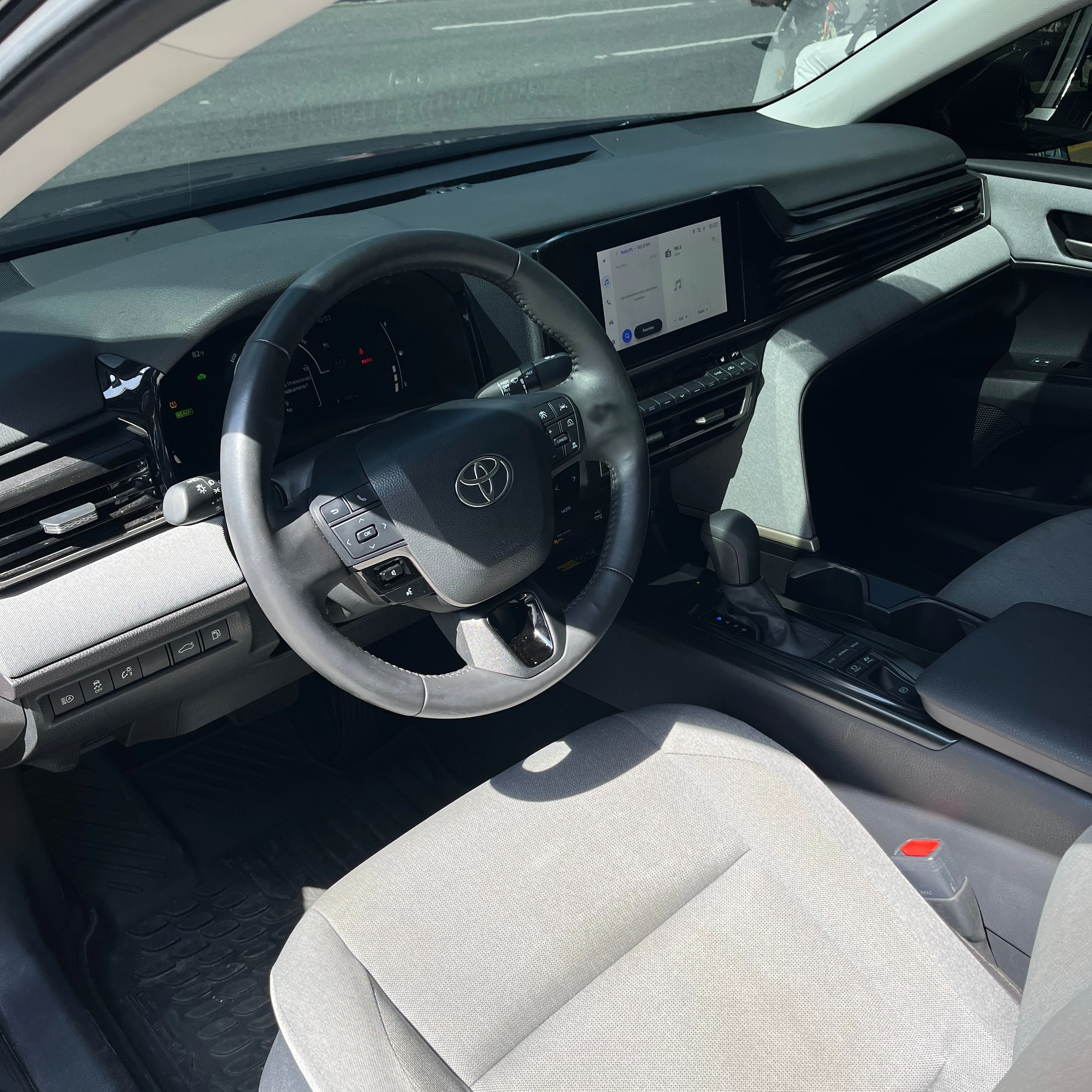 2025 Toyota Camry Le HEV 2025 — foto 5
