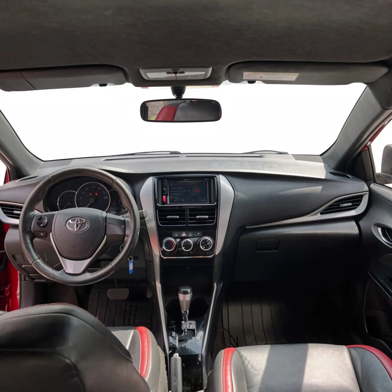 2020 Toyota Yaris S 2020 — foto 5