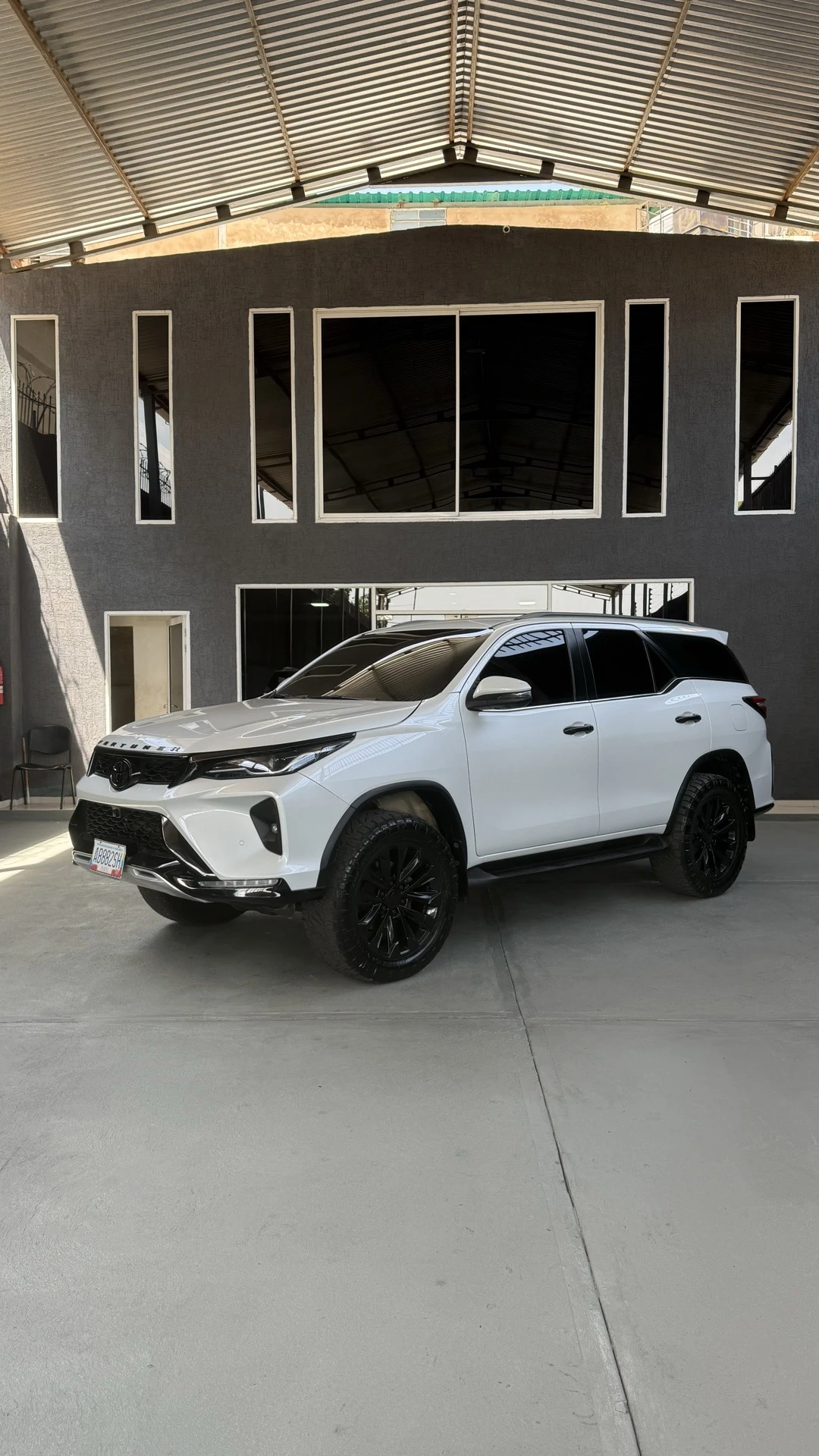 2025 Toyota Fortuner SW4