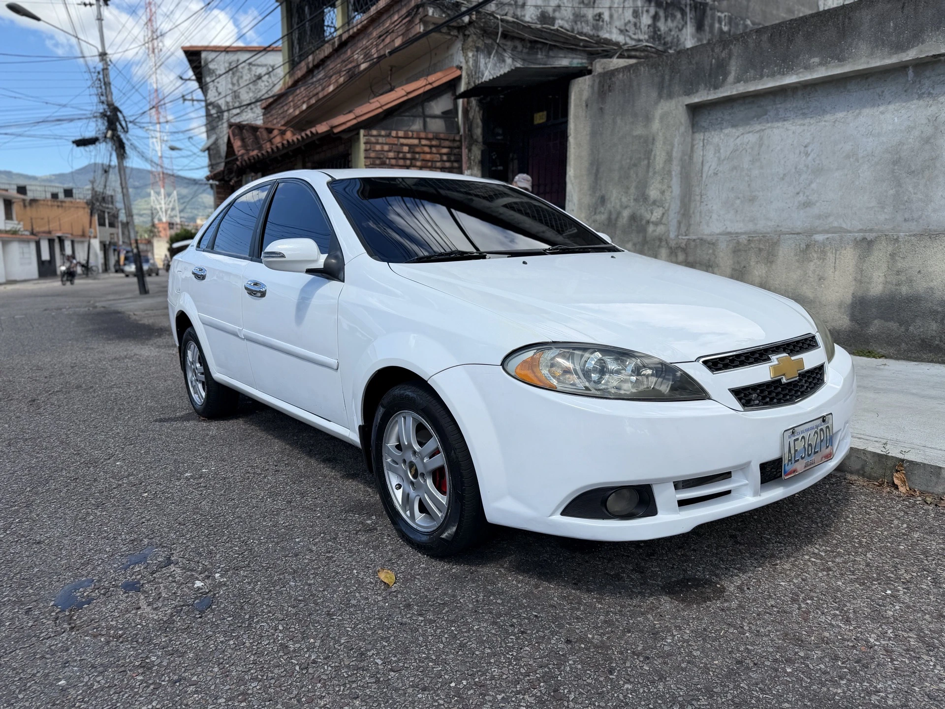 2011 Chevrolet Optra Advanced