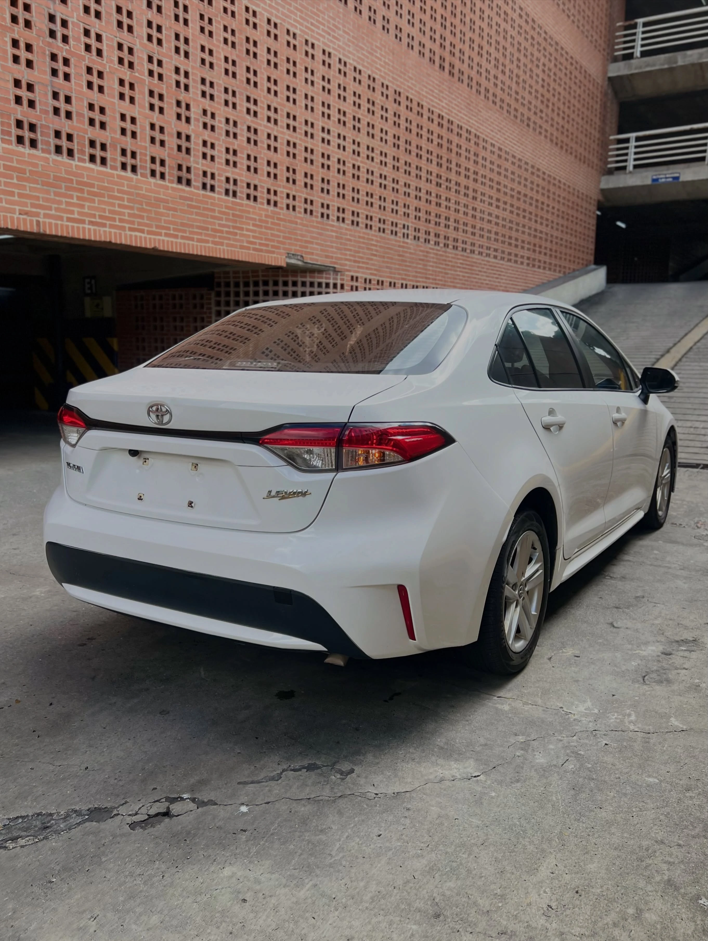 2023 Toyota Corolla Levin — foto 3