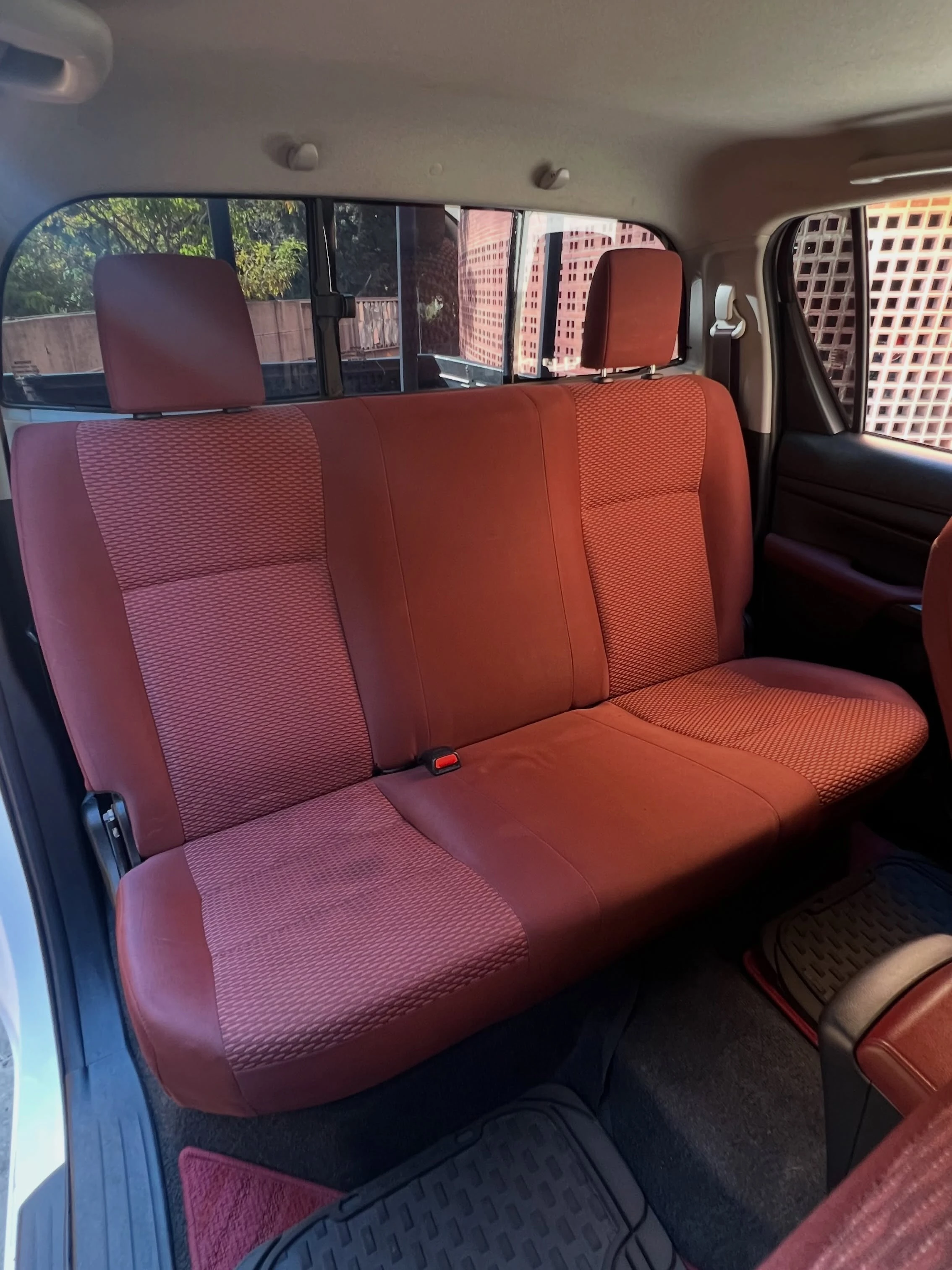 2020 Toyota Hilux 2.7L — photo 8