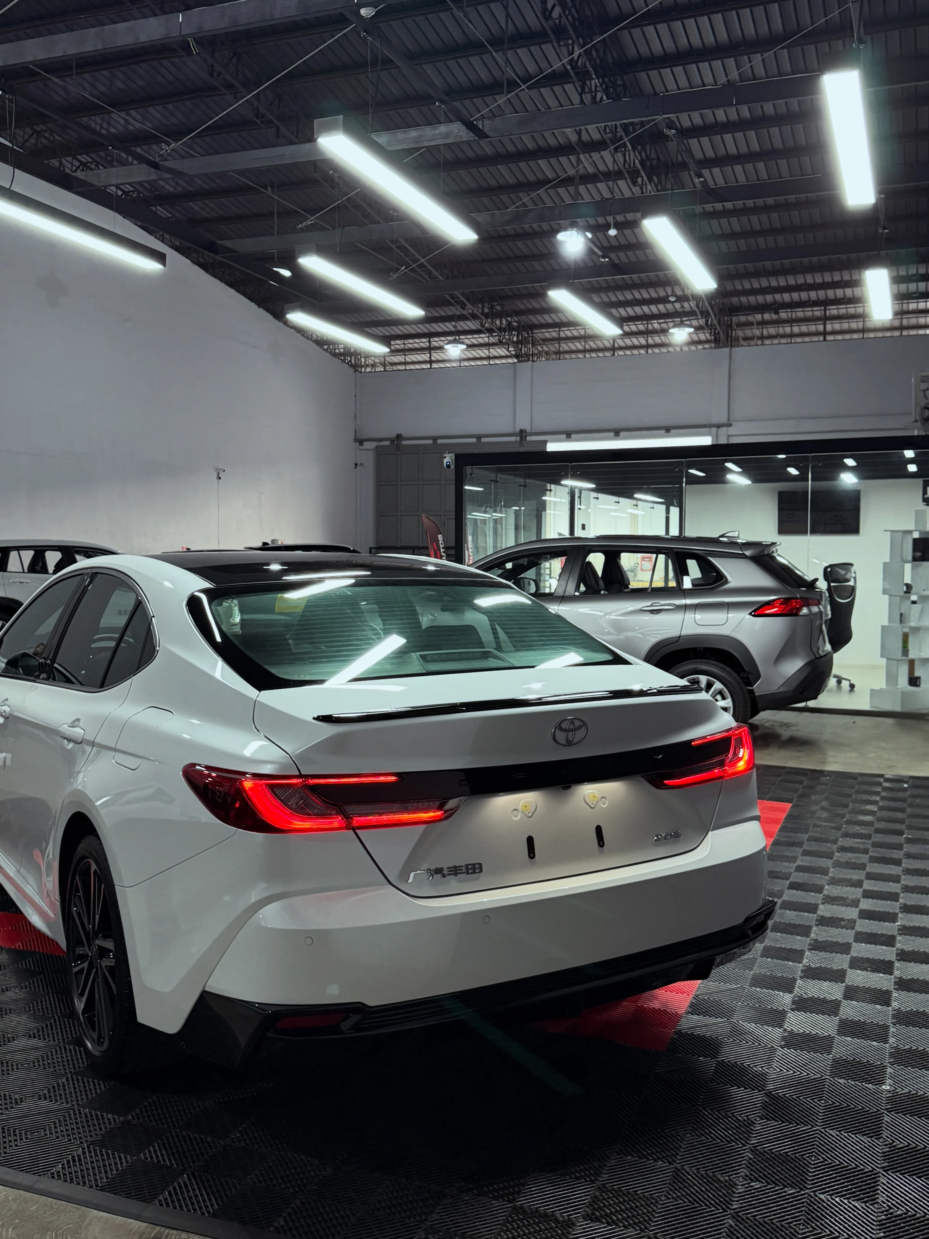 2026 Toyota Camry Sport — photo 5