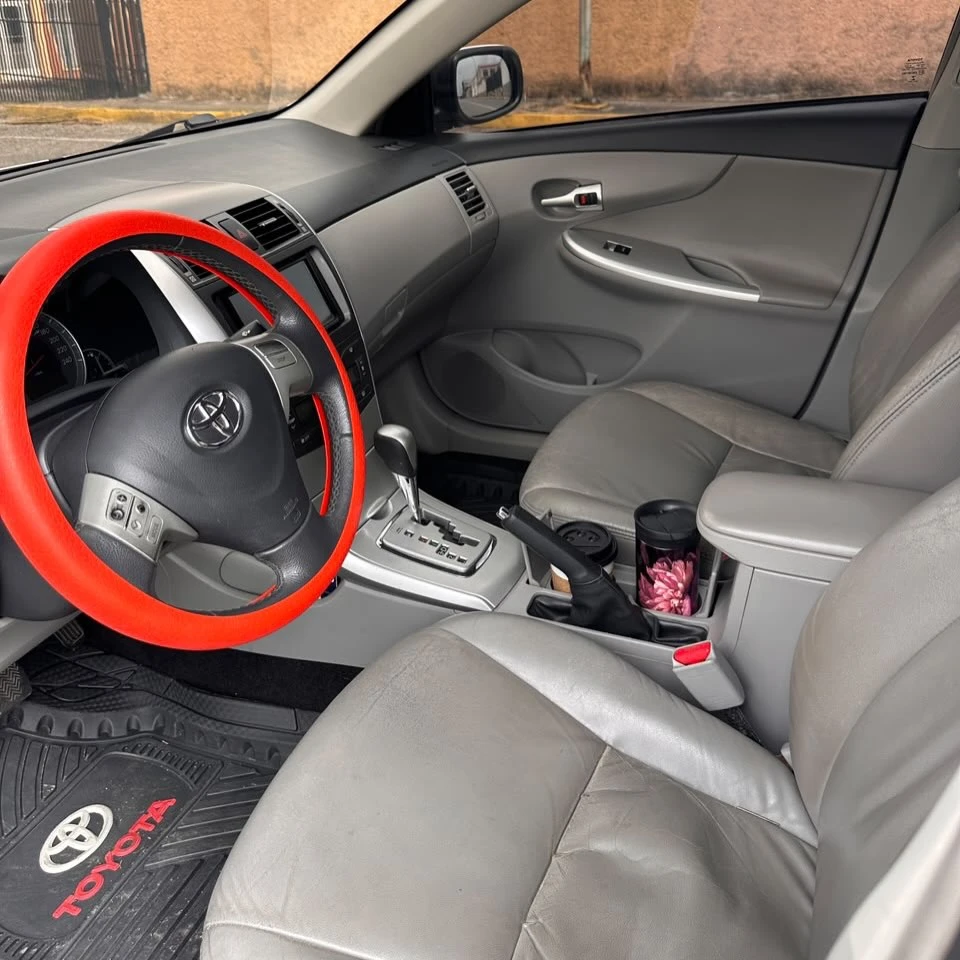 2014 Toyota Corolla Gli — foto 7