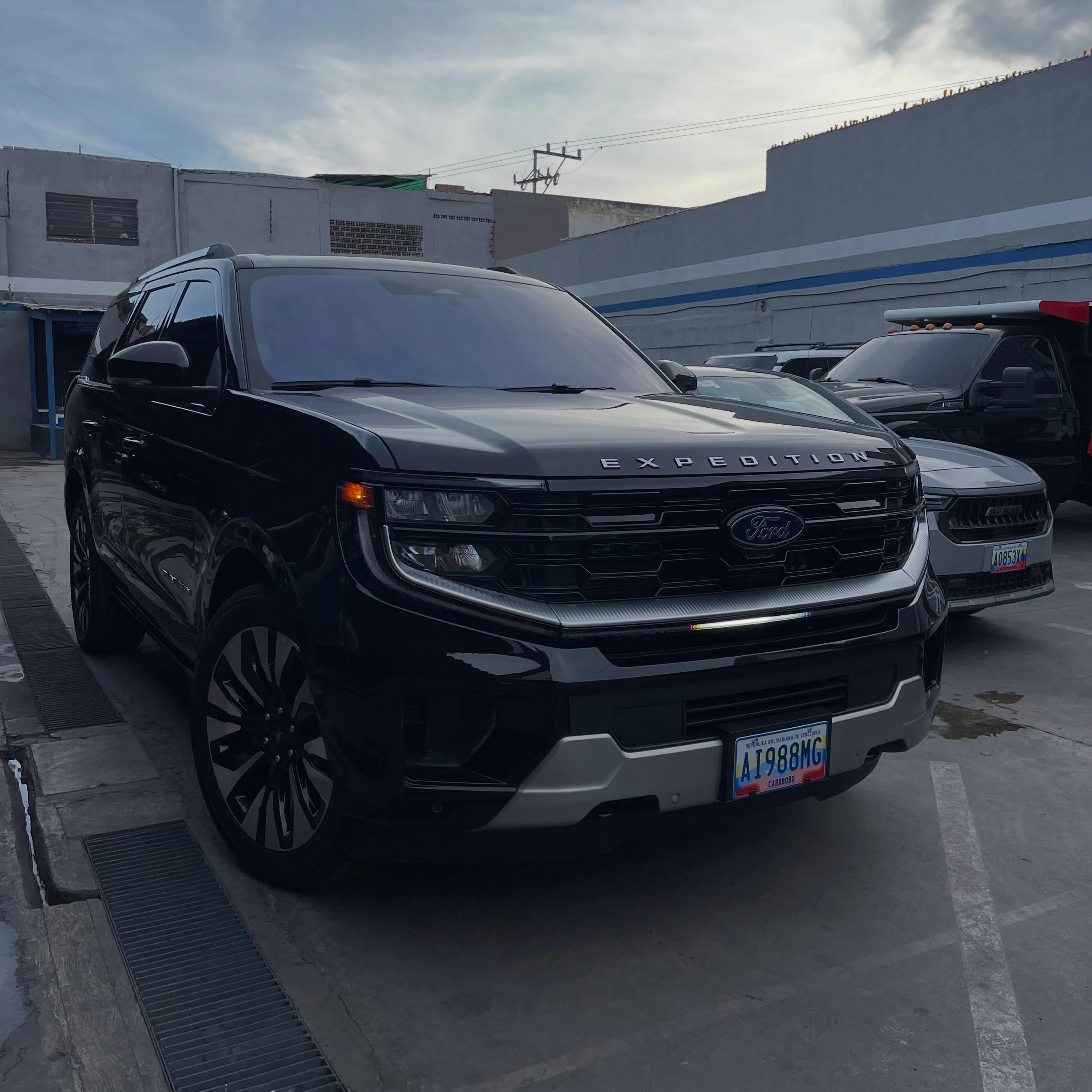 2025 Ford Expedition Platinium — foto 3