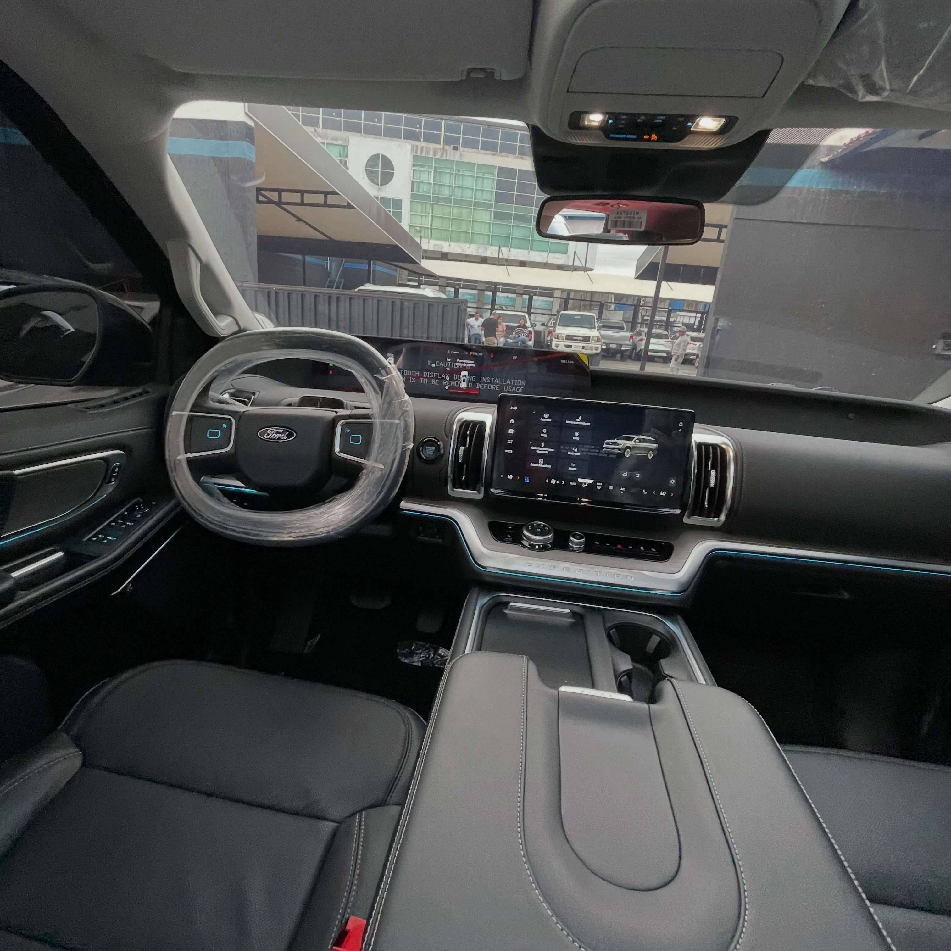 2025 Ford Expedition Platinium — foto 15