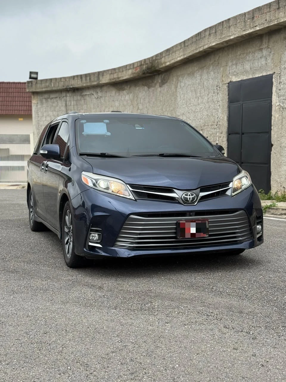 2020 Toyota Sienna Premium
