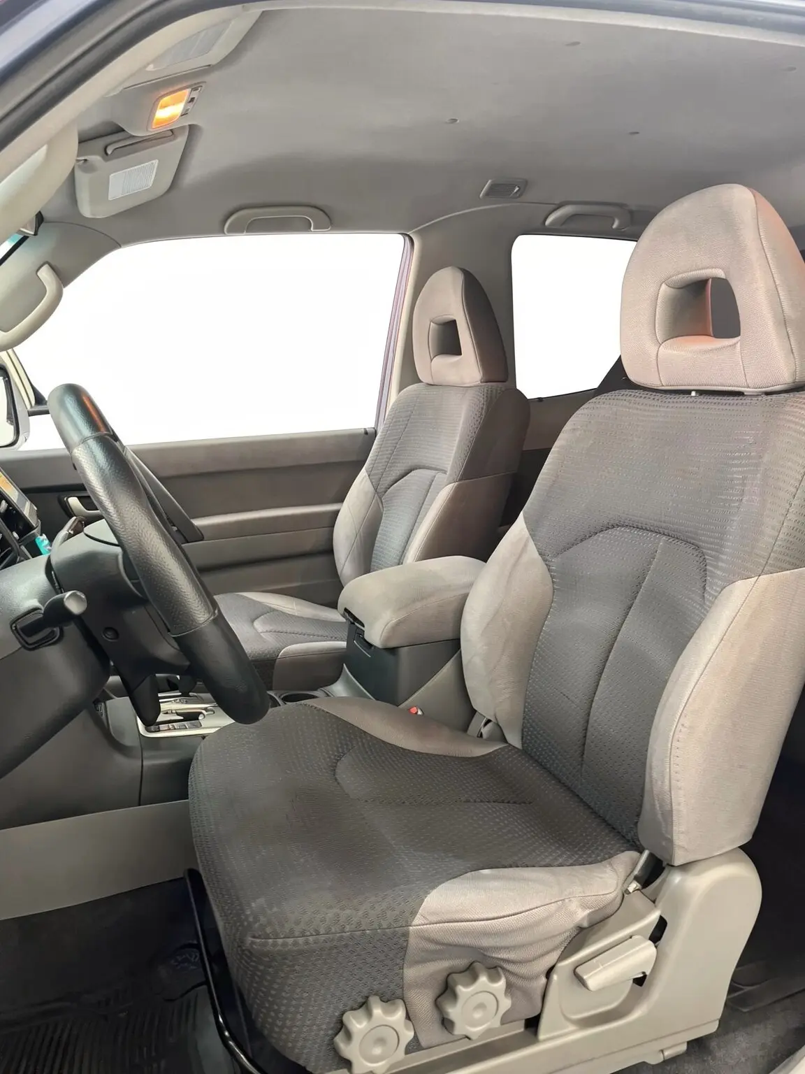 2007 Mitsubishi Montero Limited — foto 5
