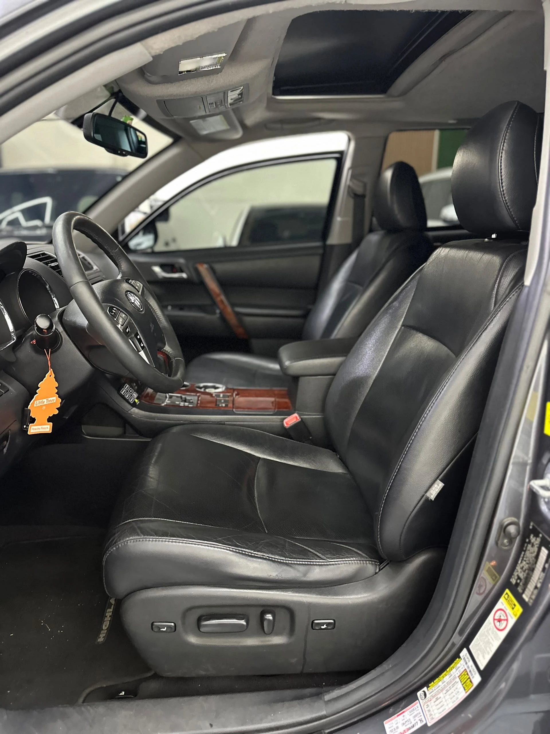 2011 Toyota Highlander — foto 3