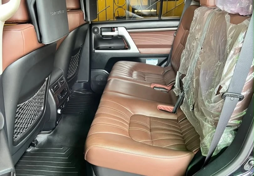 2020 Toyota Land Cruiser VXS 2020 — foto 4