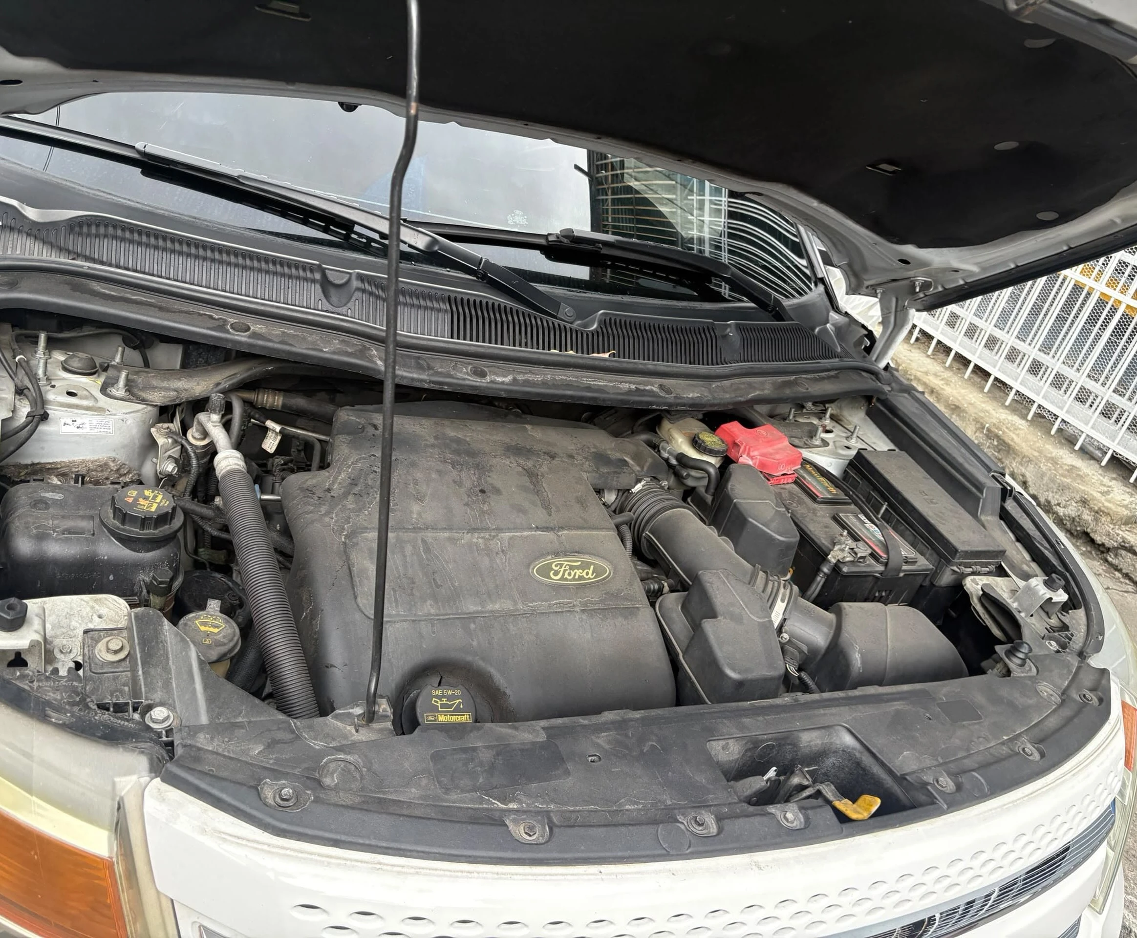 2013 Ford Explorer Limited — foto 11
