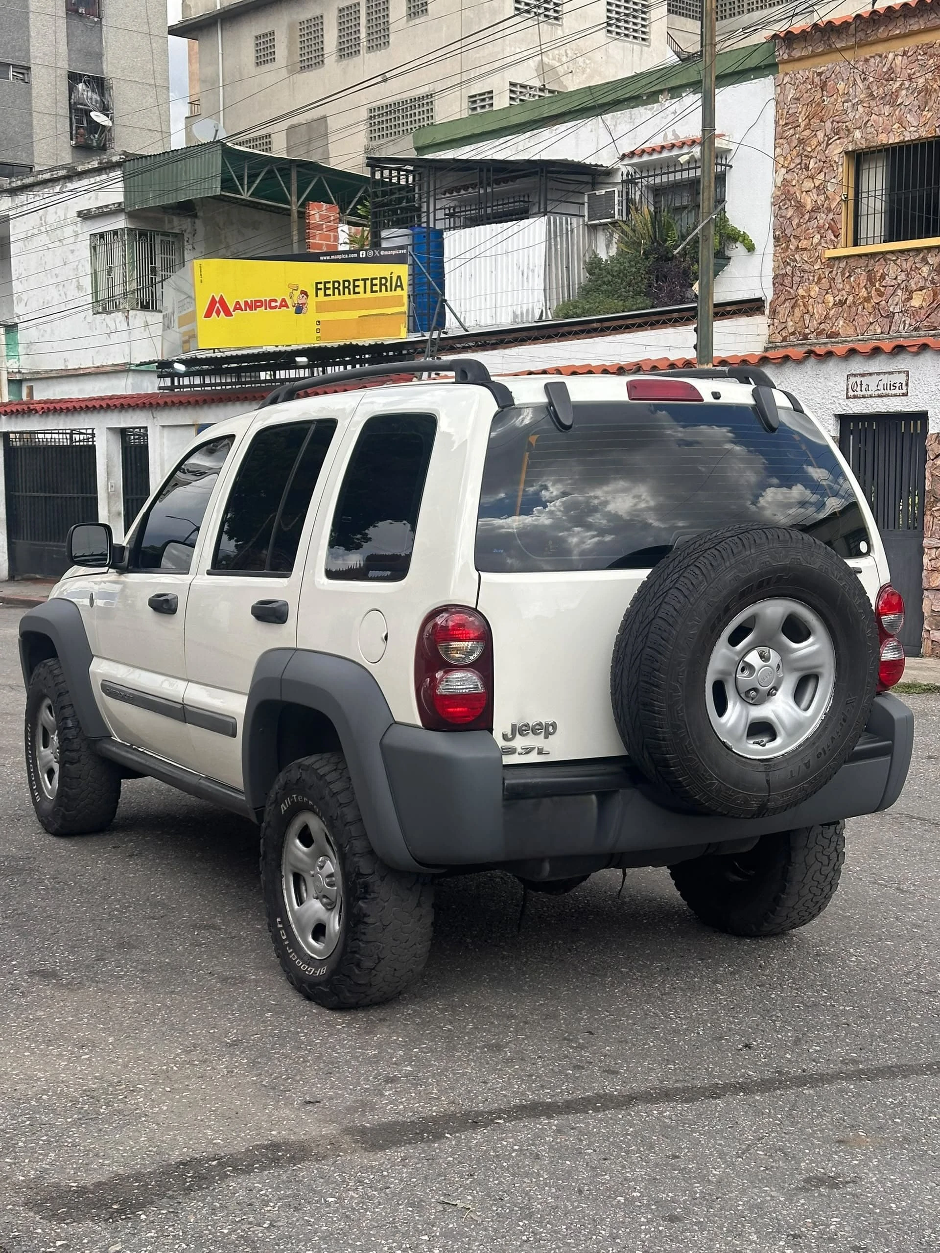 2007 Jeep Liberty 6v — foto 4