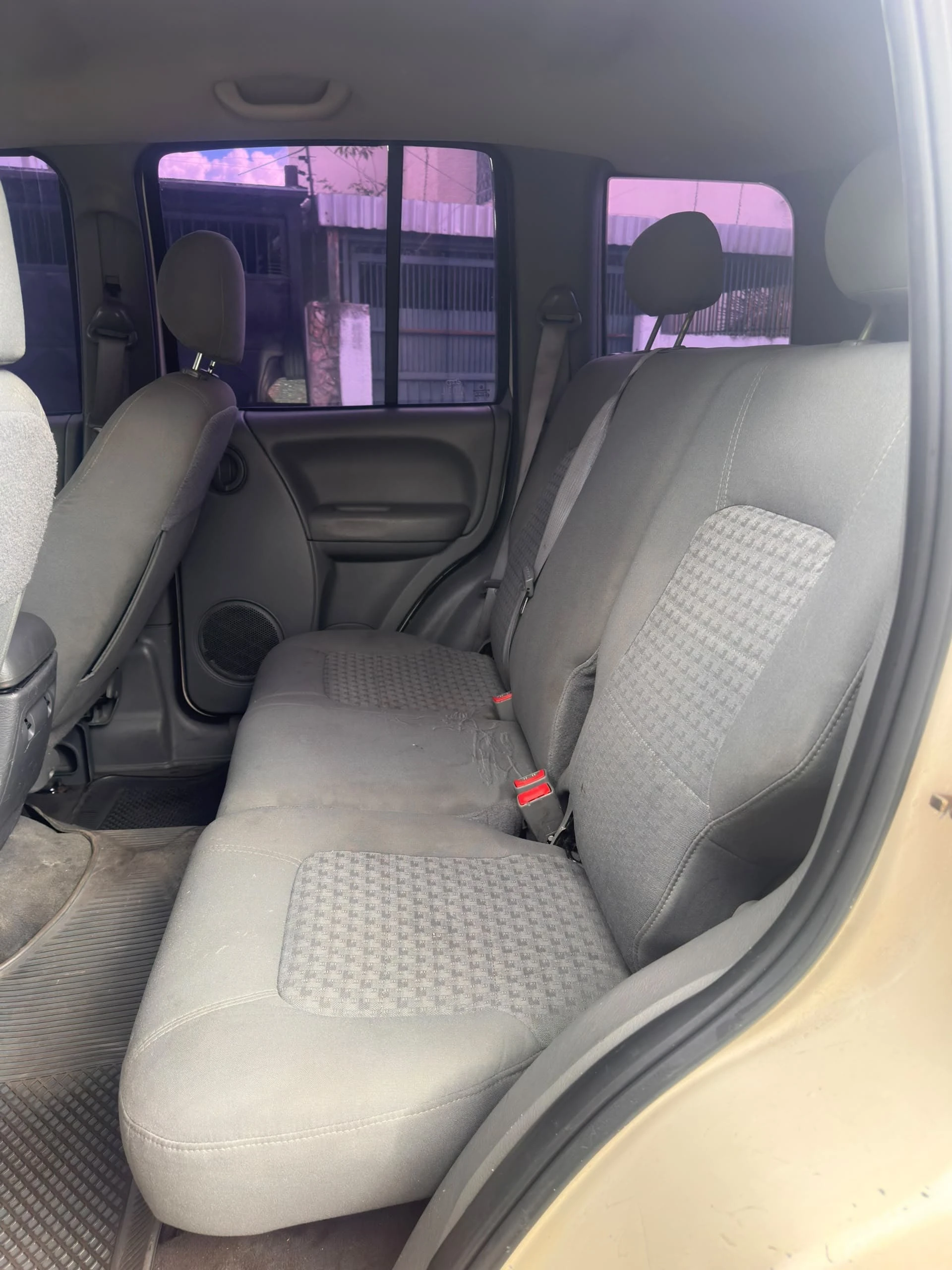 2007 Jeep Liberty 6v — foto 7