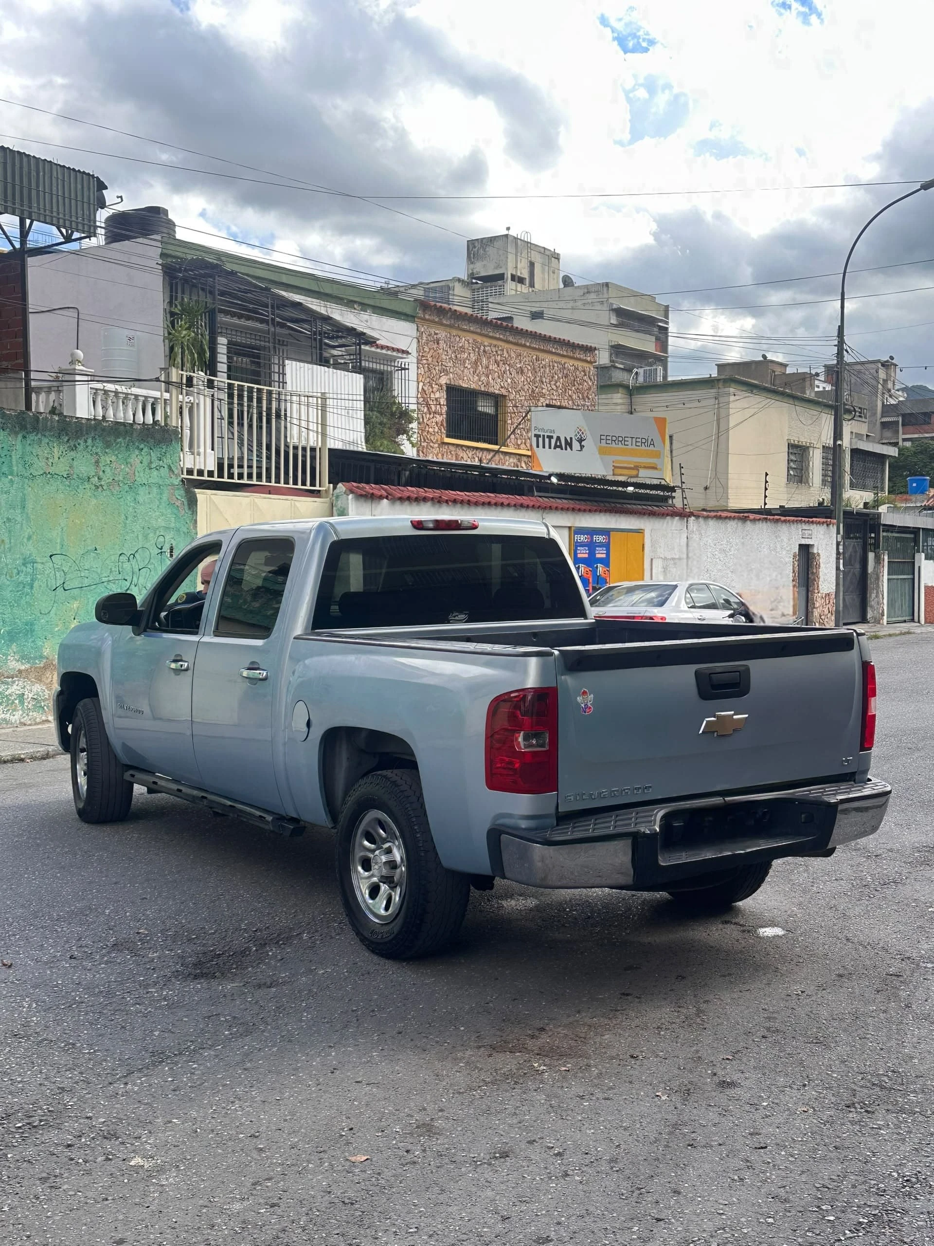 2010 Chevrolet Silverado — foto 3