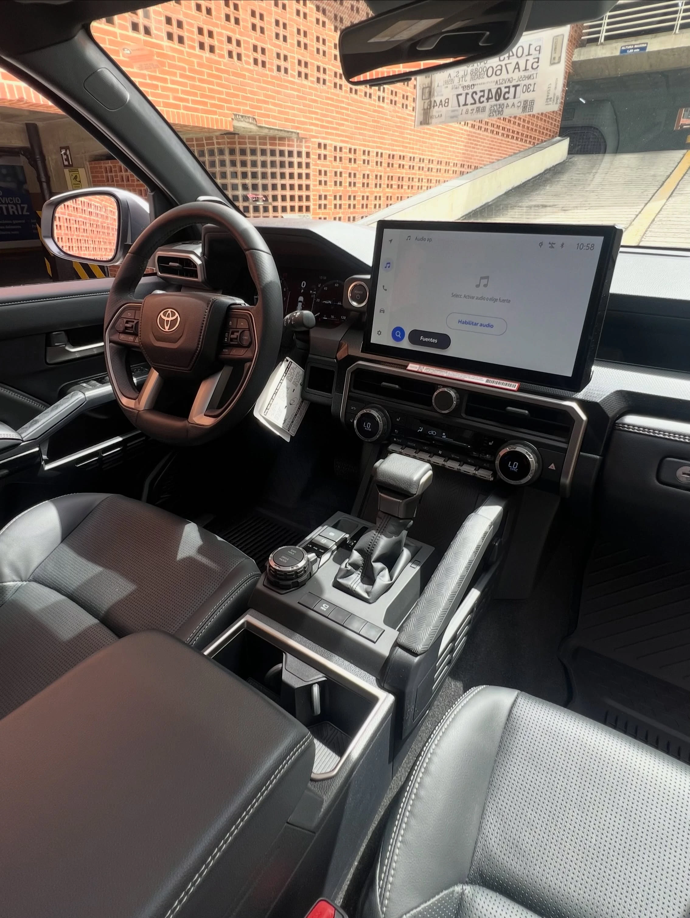 2026 Toyota 4Runner Limited iForce Max — foto 9