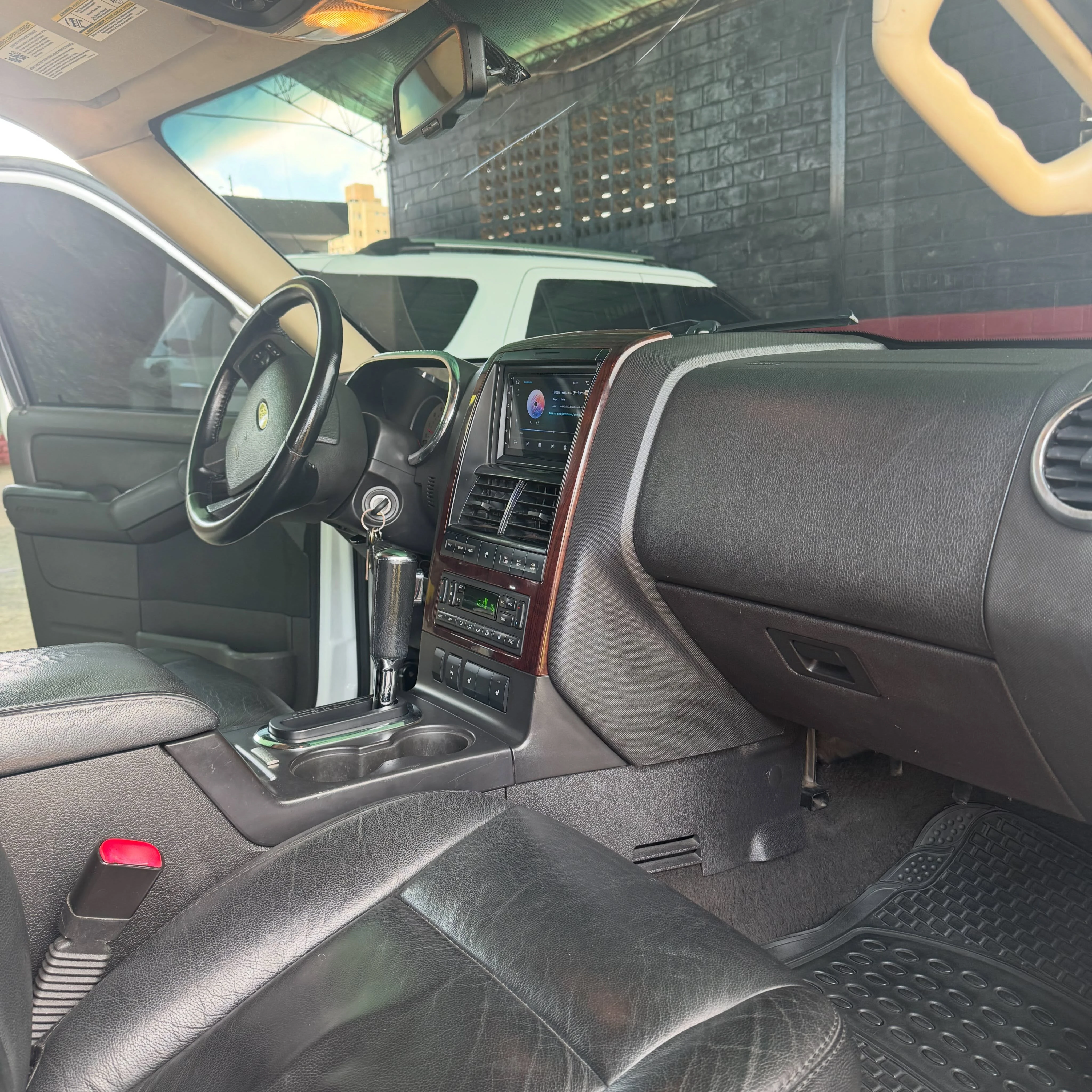 2011 Ford Limited — foto 5