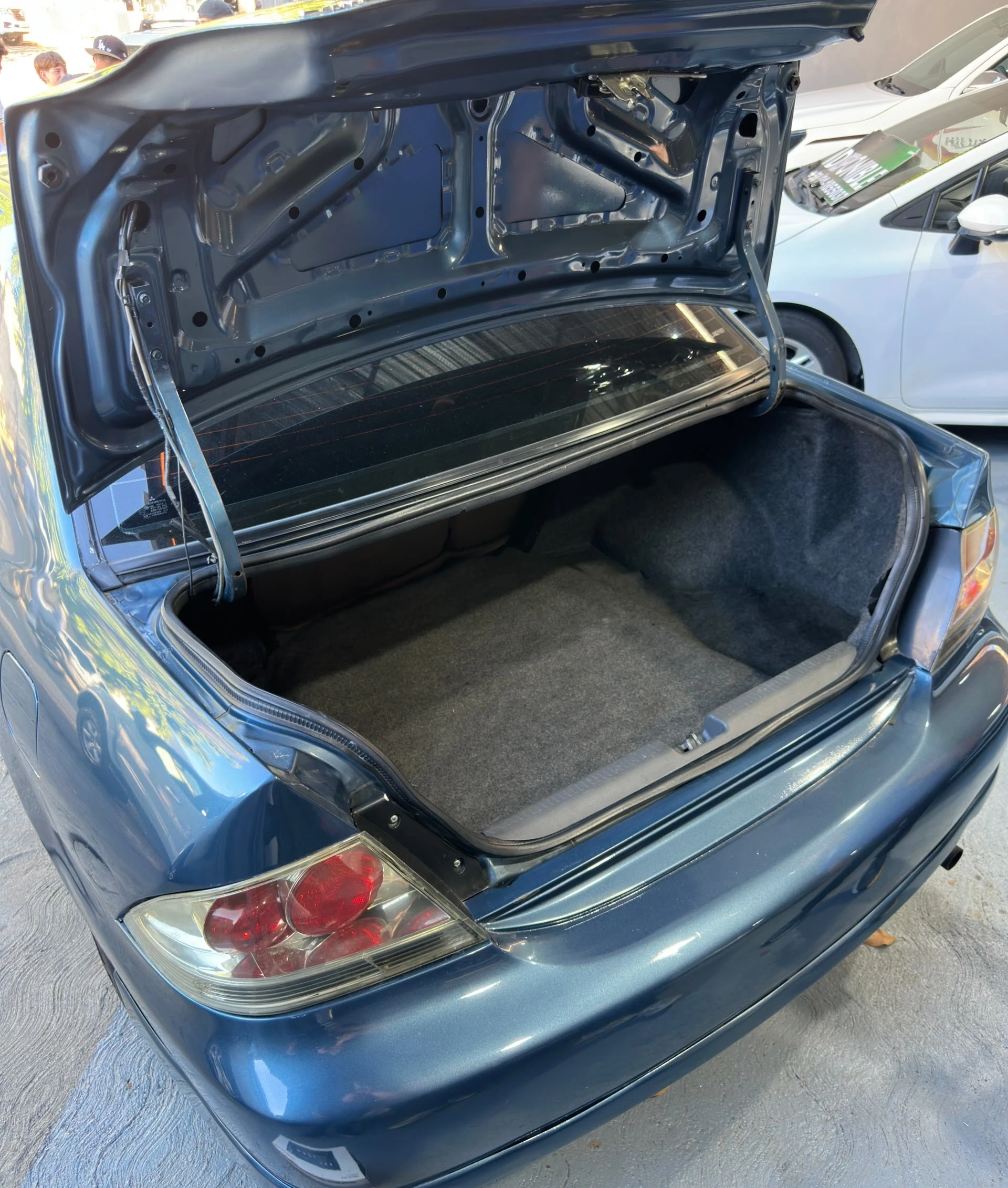 2011 Mitsubishi Lancer Touring — foto 7