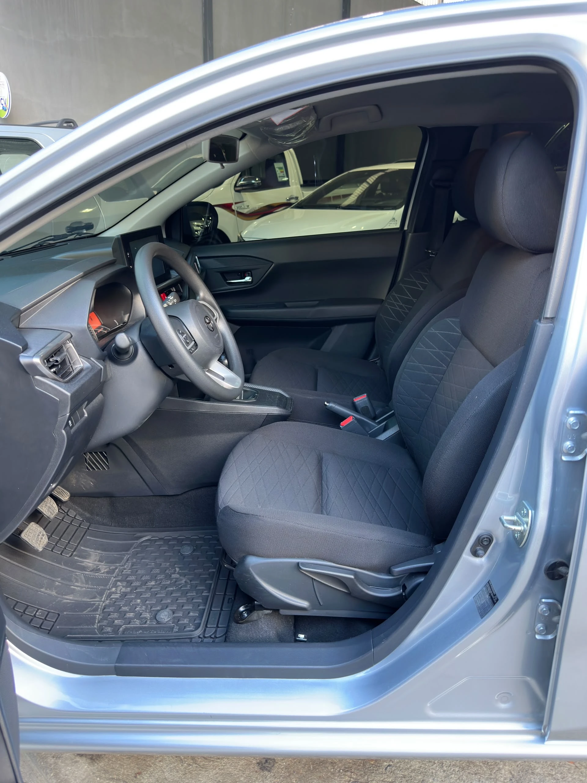 2025 Toyota Agya — foto 3
