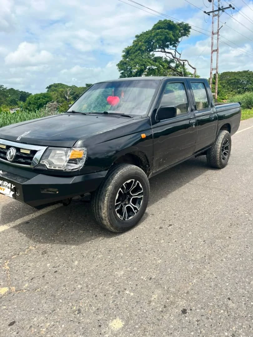 2013 Dongfeng Rich Premium