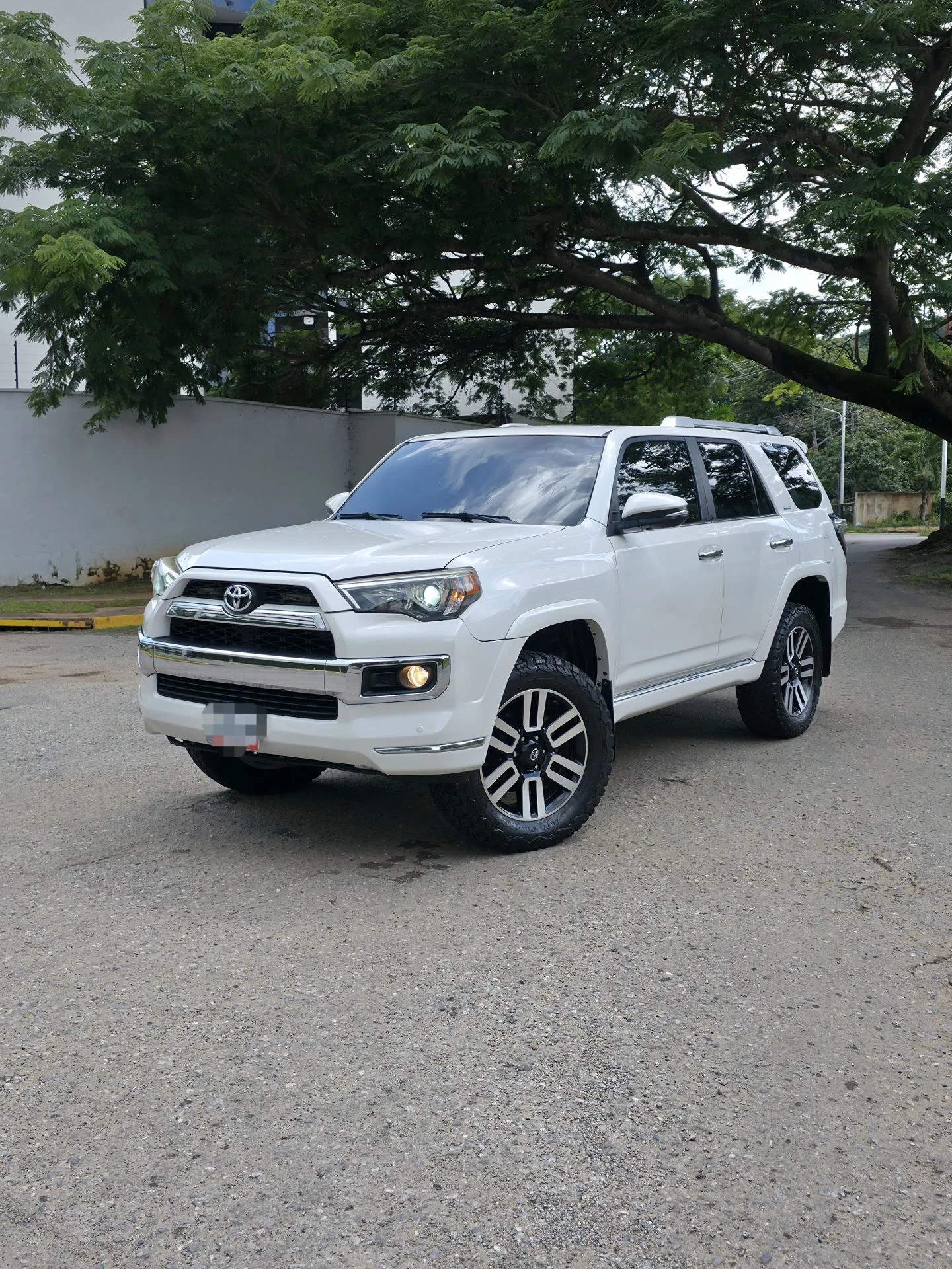 2016 Toyota 4Runner LIMITED